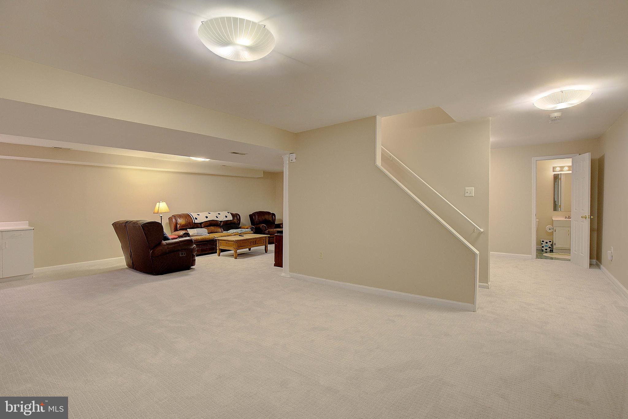 COTTAGE FARM ESTATES - Residential