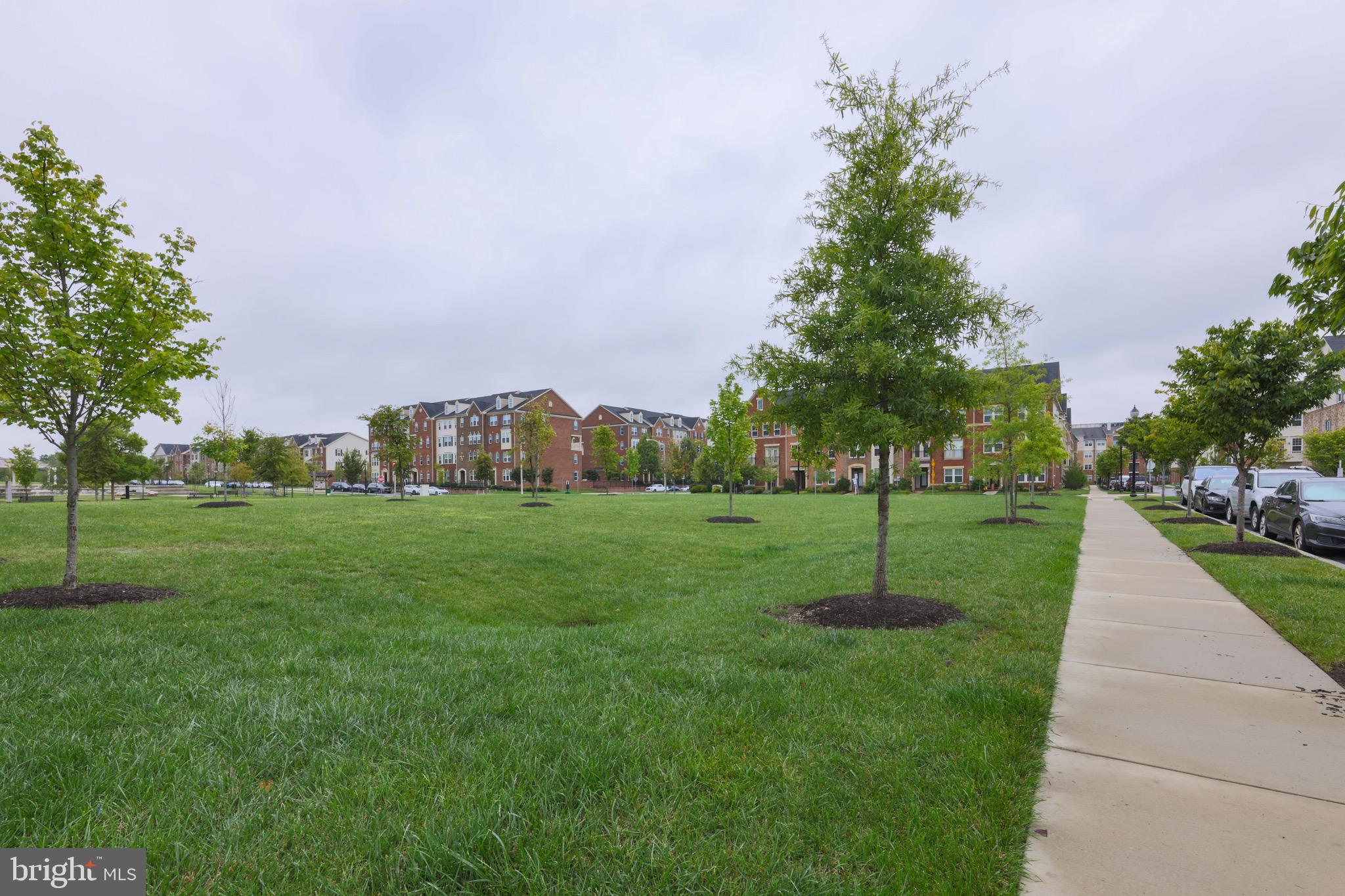 GREENBELT STATION - Residential