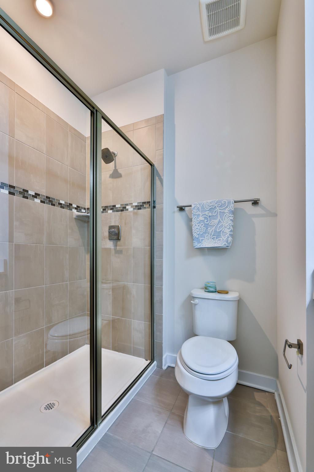 GREENBELT STATION - Residential