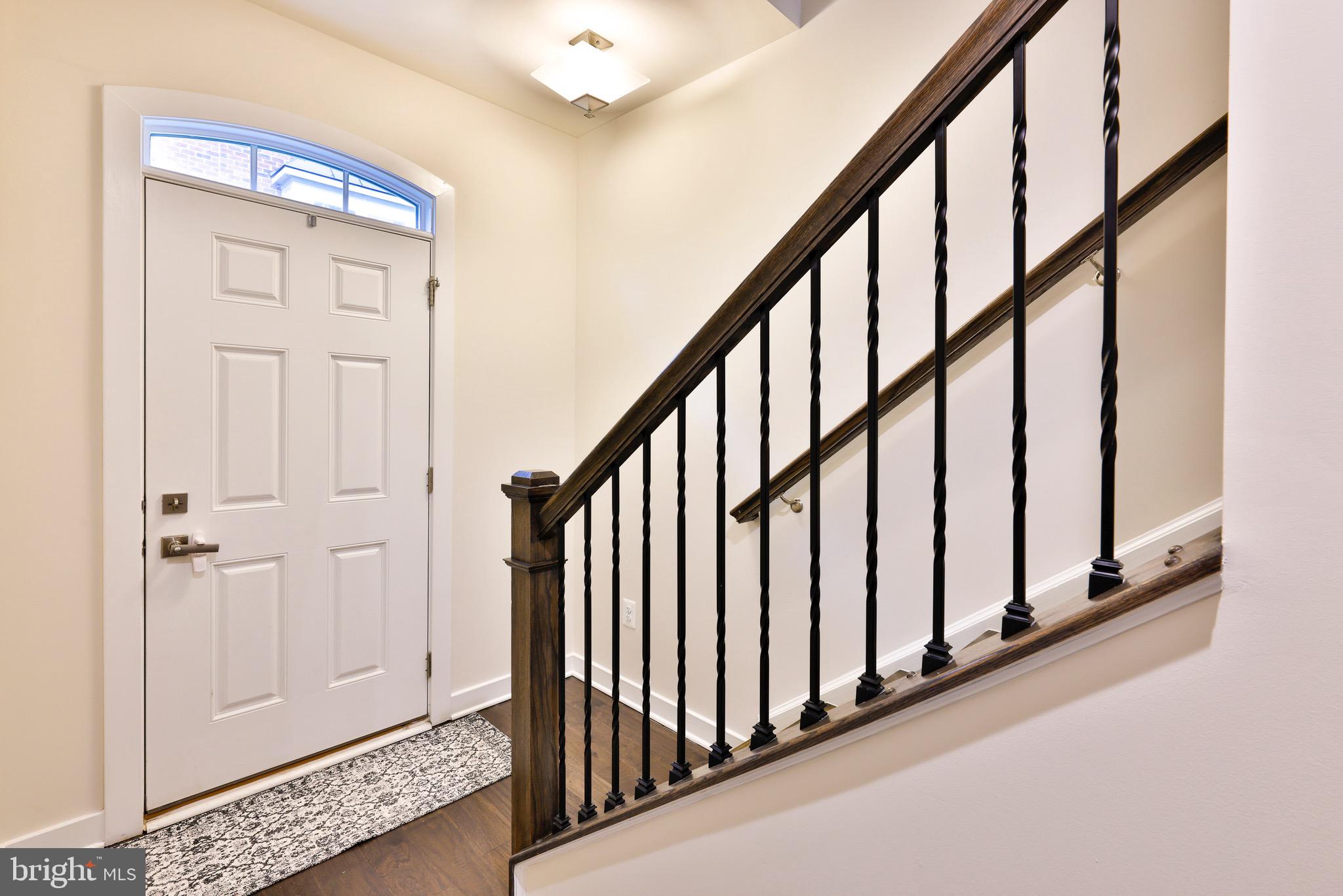 GREENBELT STATION - Residential