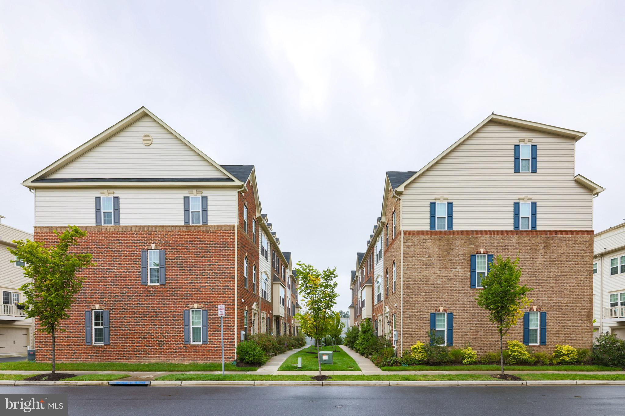 GREENBELT STATION - Residential