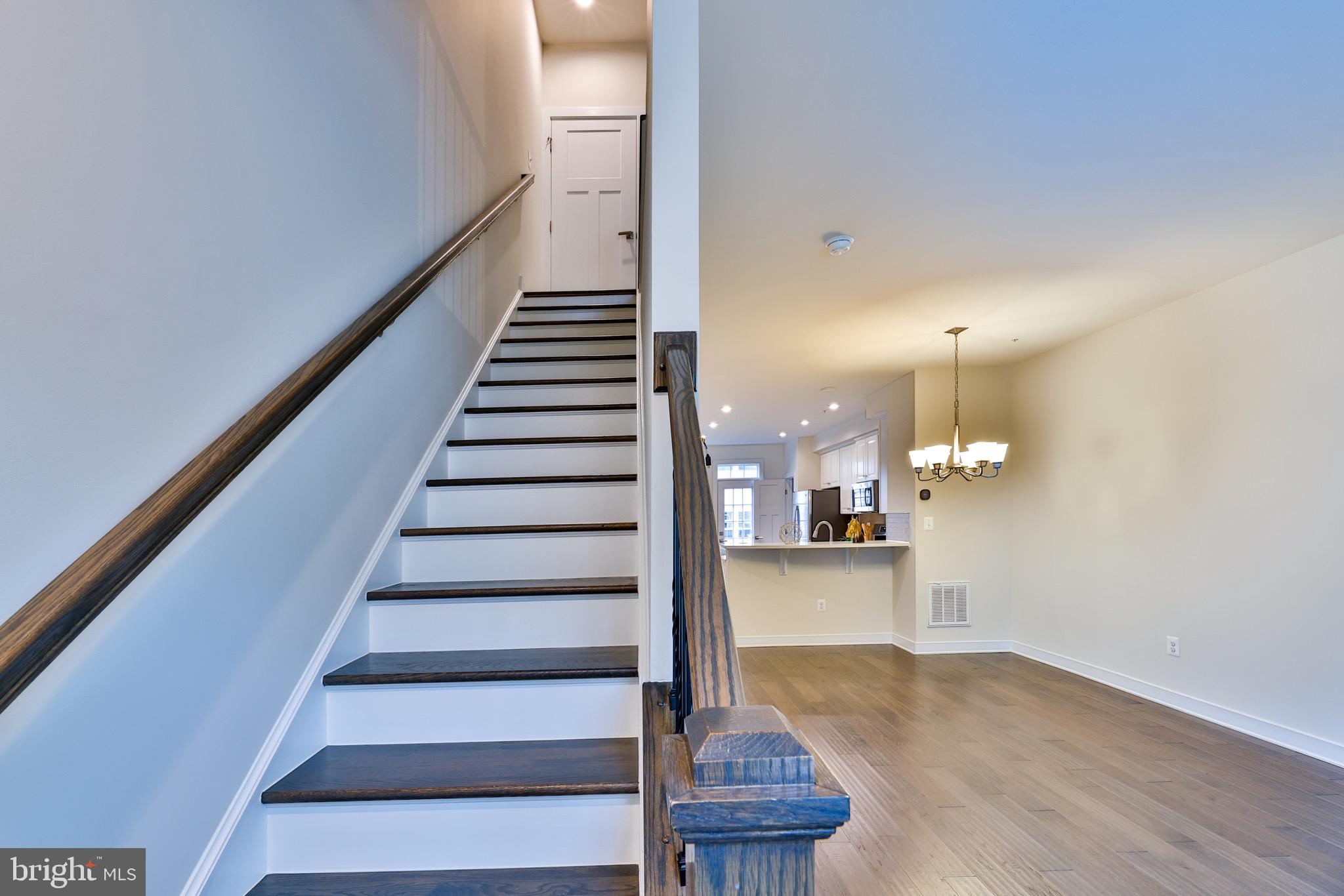 GREENBELT STATION - Residential