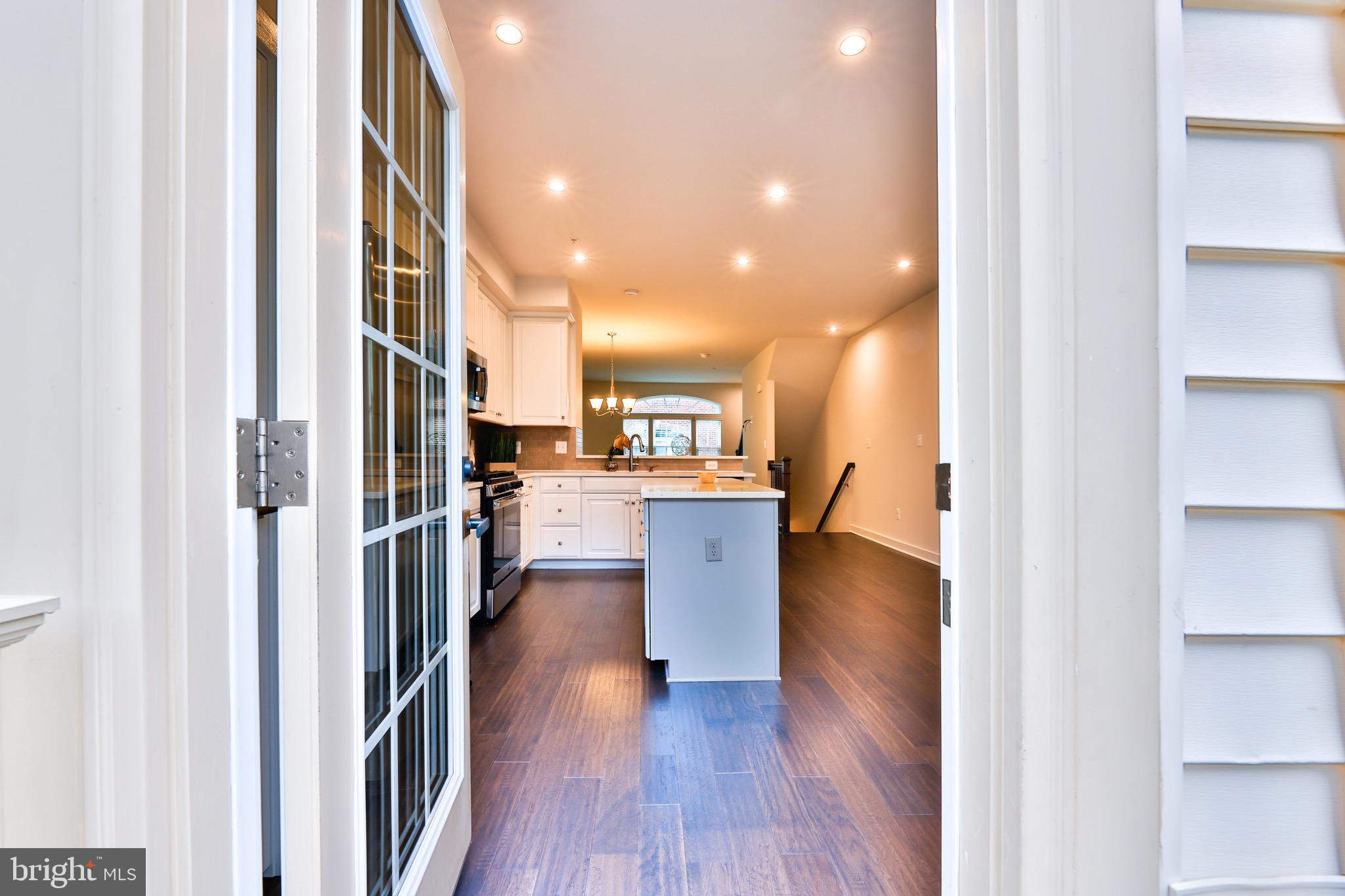 GREENBELT STATION - Residential