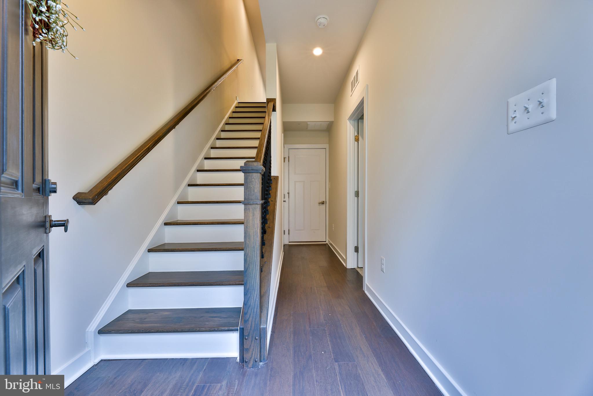 GREENBELT STATION - Residential