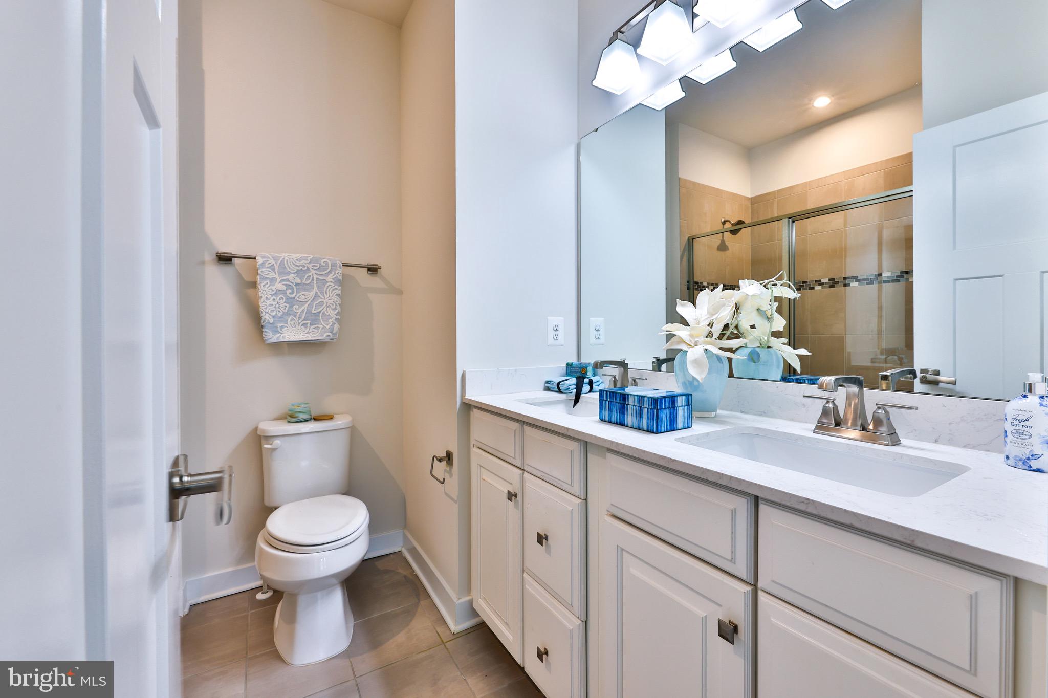 GREENBELT STATION - Residential