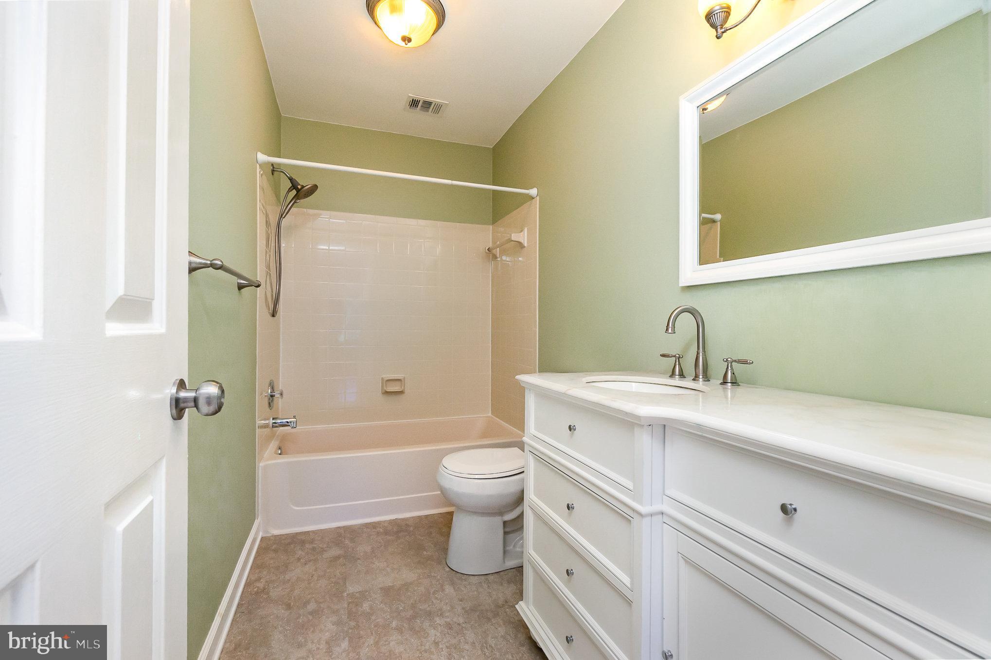 QUIET INHERITANCE - Residential