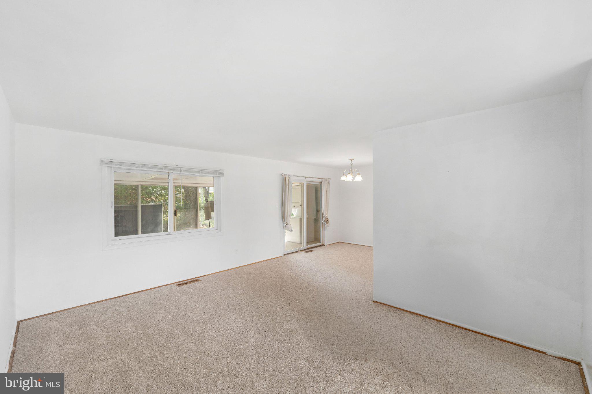 MONTICELLO WOODS - Residential