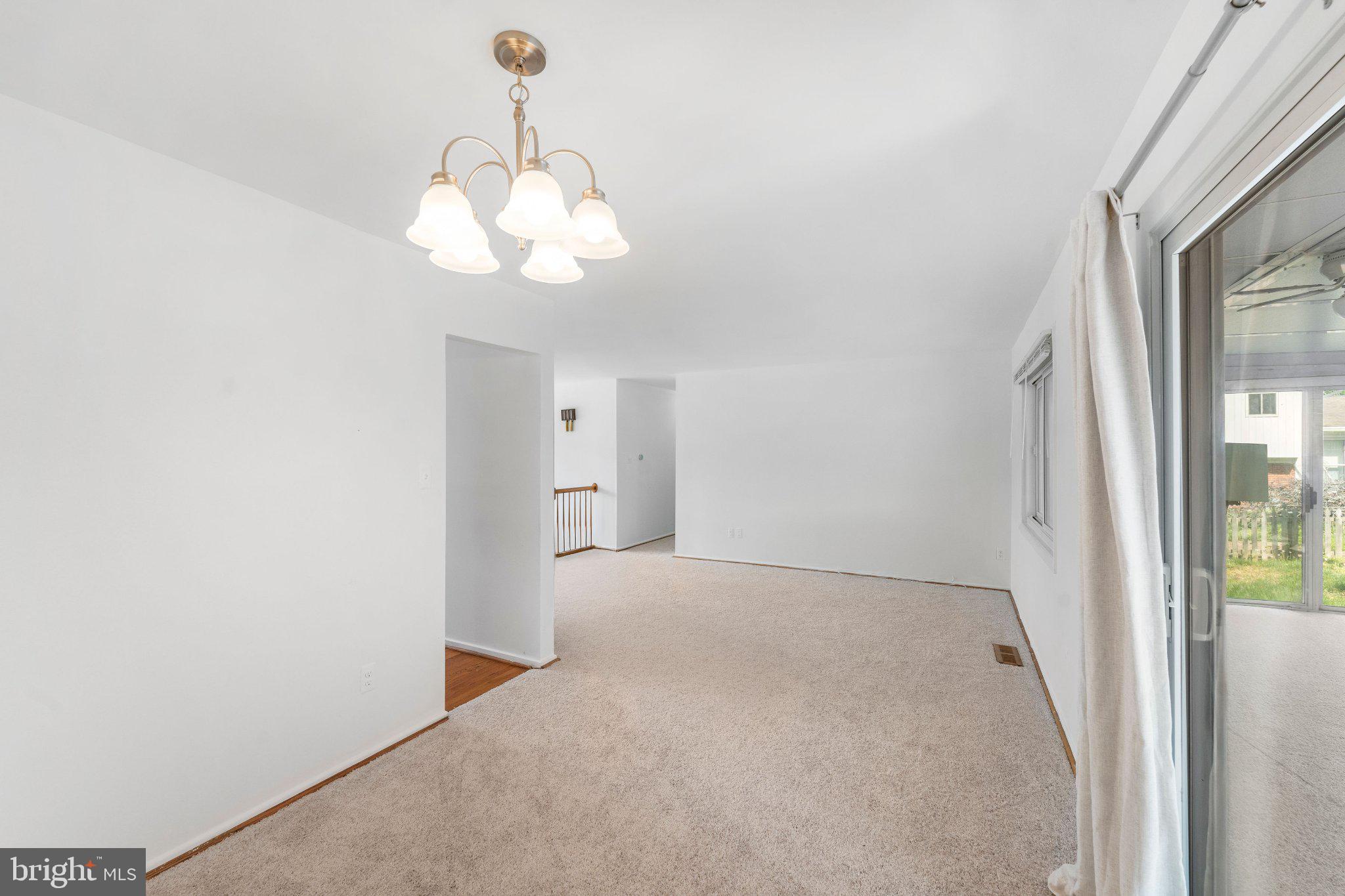 MONTICELLO WOODS - Residential