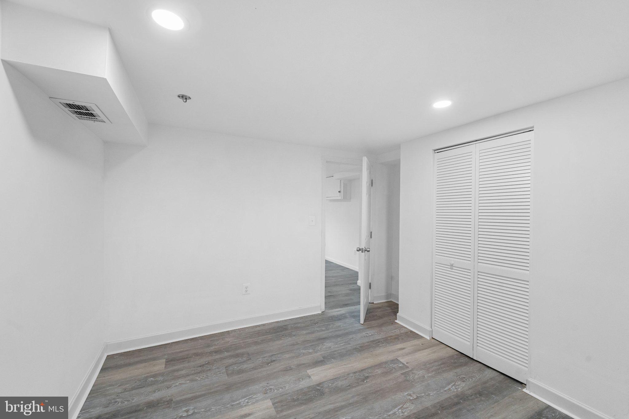 MONTICELLO WOODS - Residential