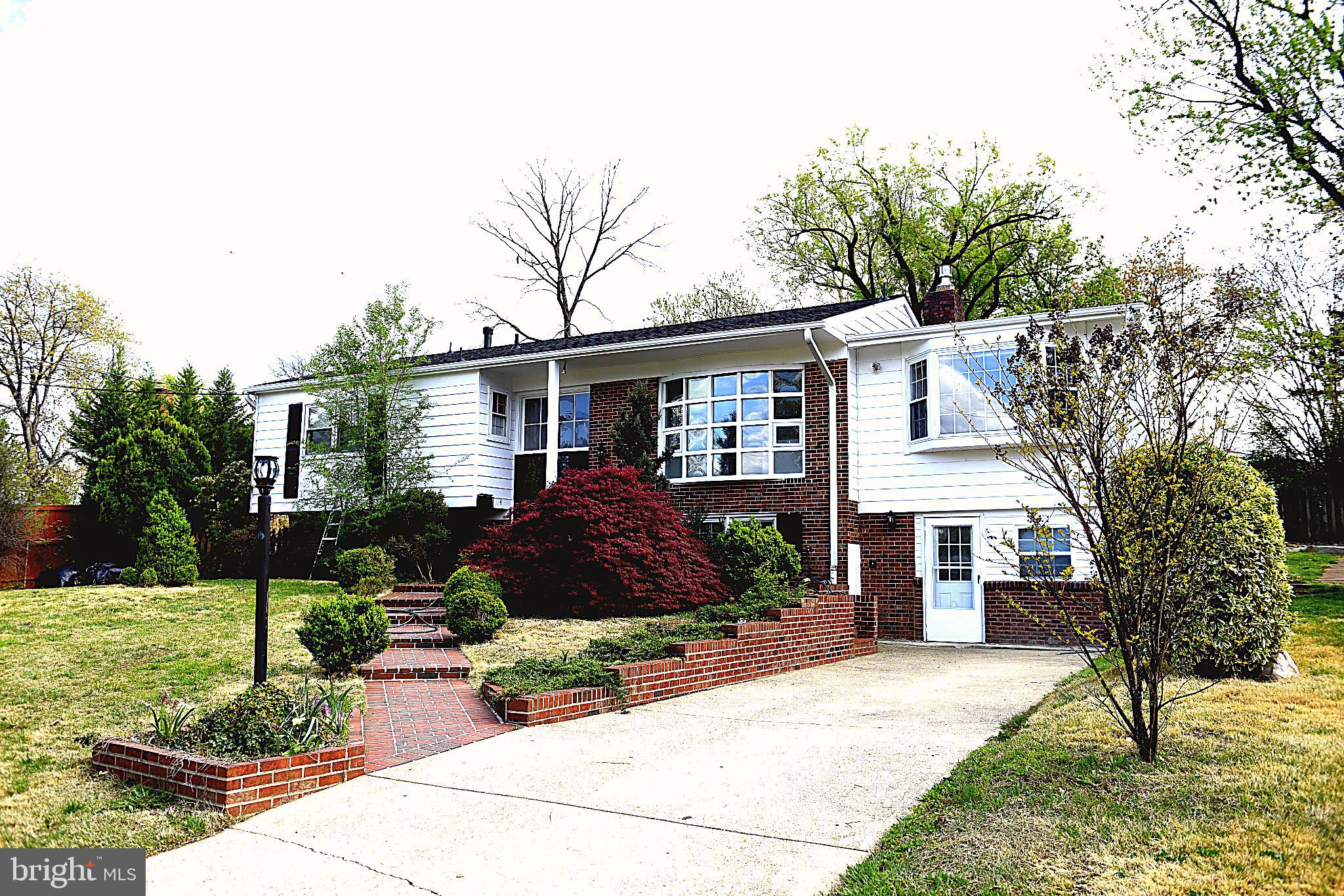 MONTICELLO WOODS - Residential