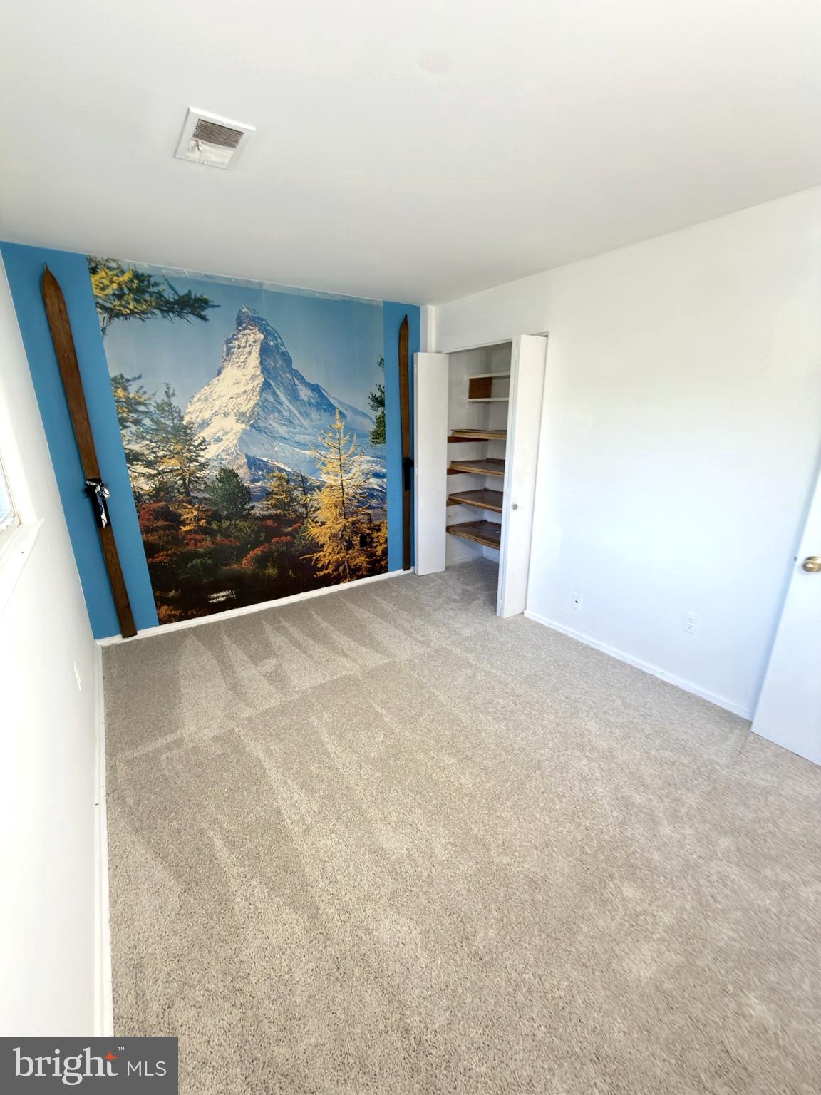 MONTICELLO WOODS - Residential