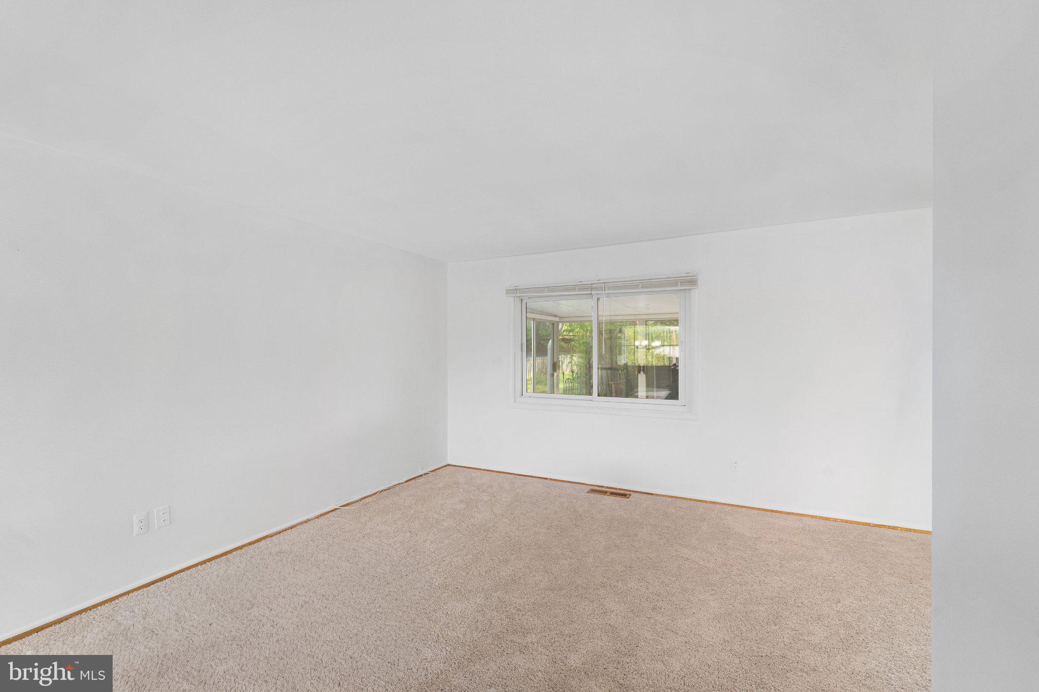 MONTICELLO WOODS - Residential