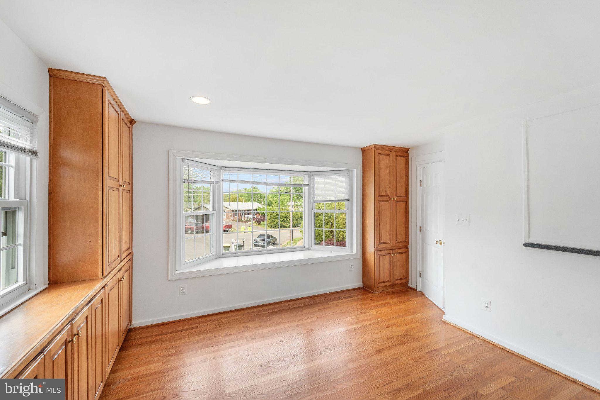 MONTICELLO WOODS - Residential