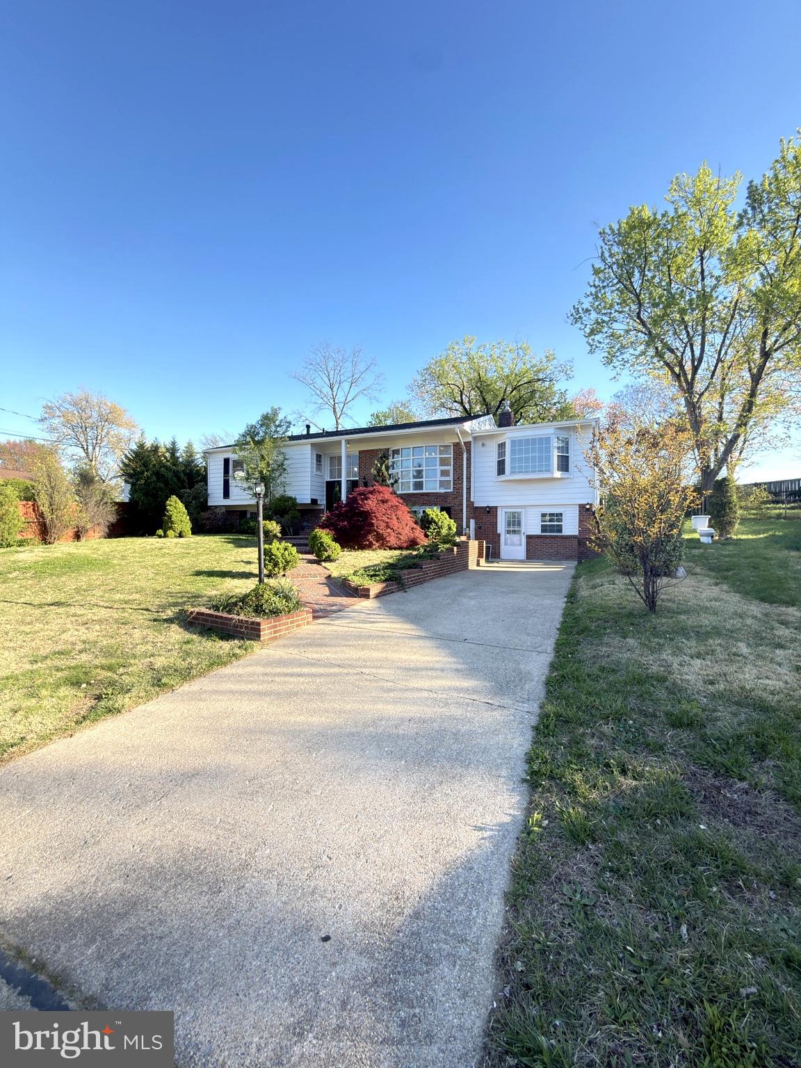 MONTICELLO WOODS - Residential