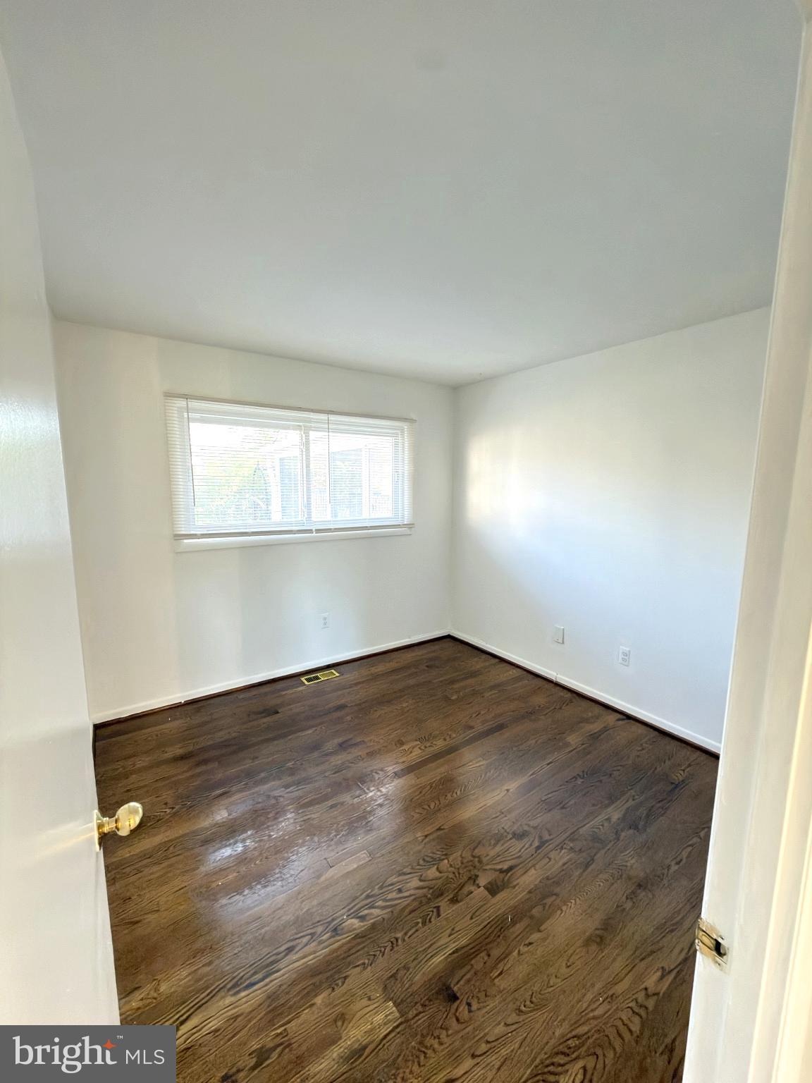 MONTICELLO WOODS - Residential