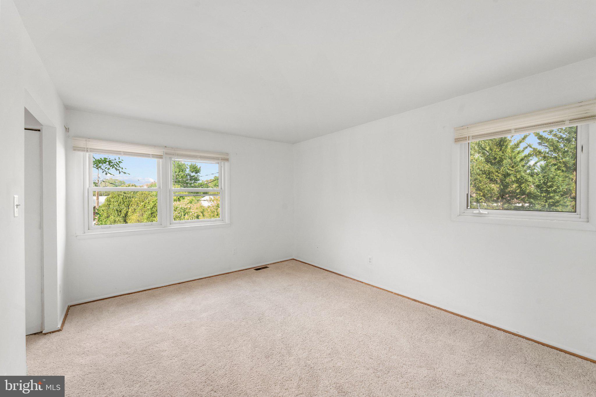 MONTICELLO WOODS - Residential