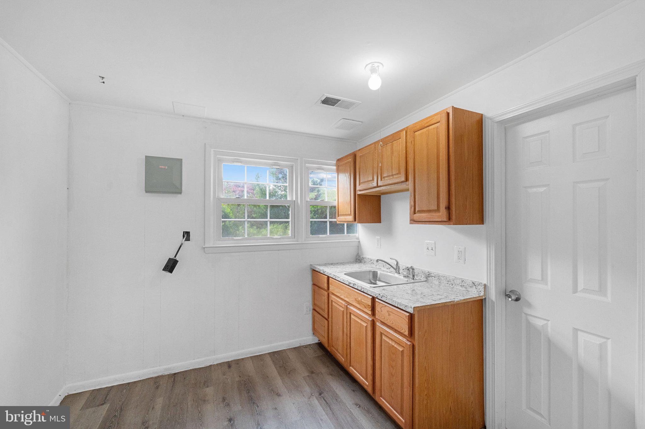 MONTICELLO WOODS - Residential