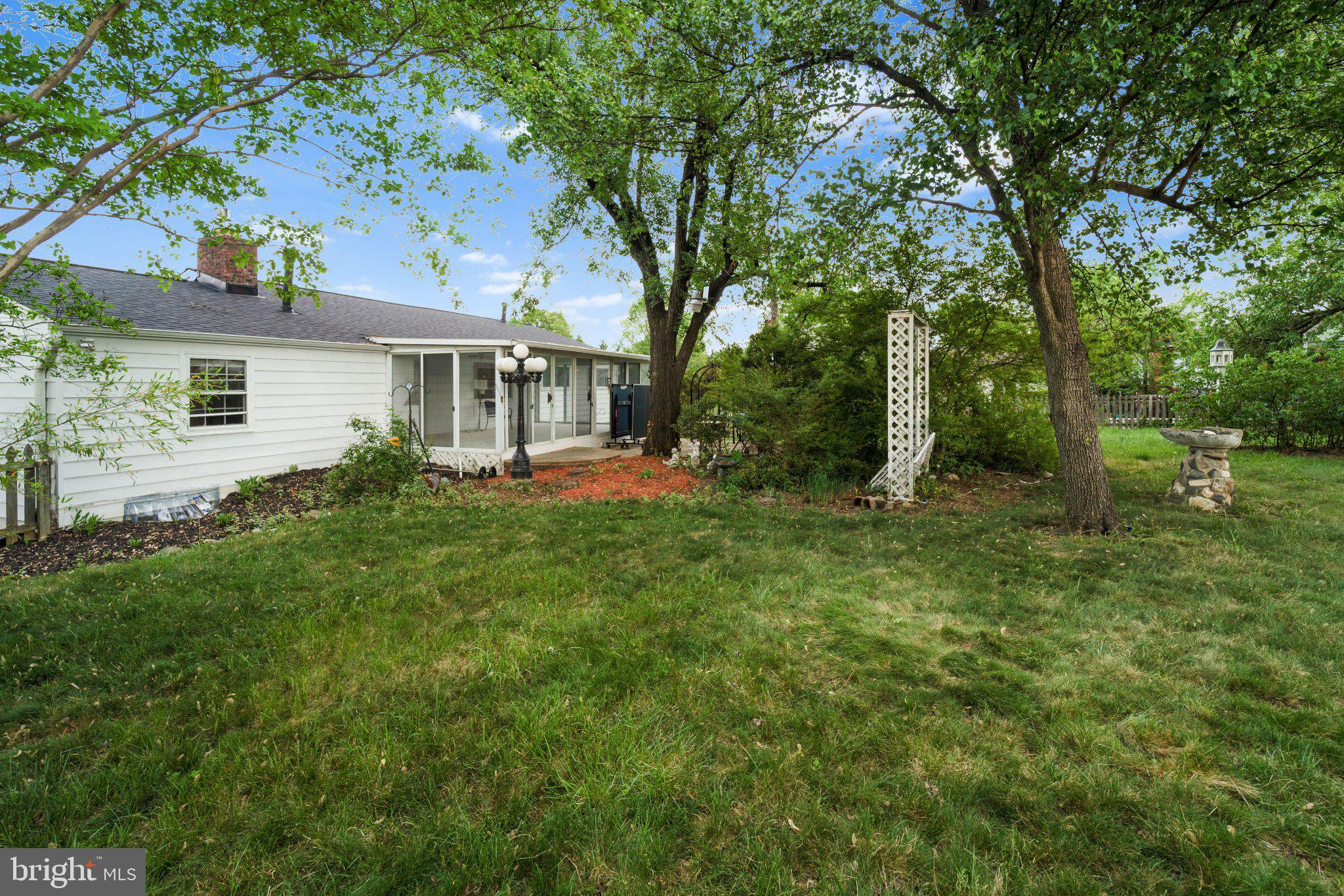 MONTICELLO WOODS - Residential