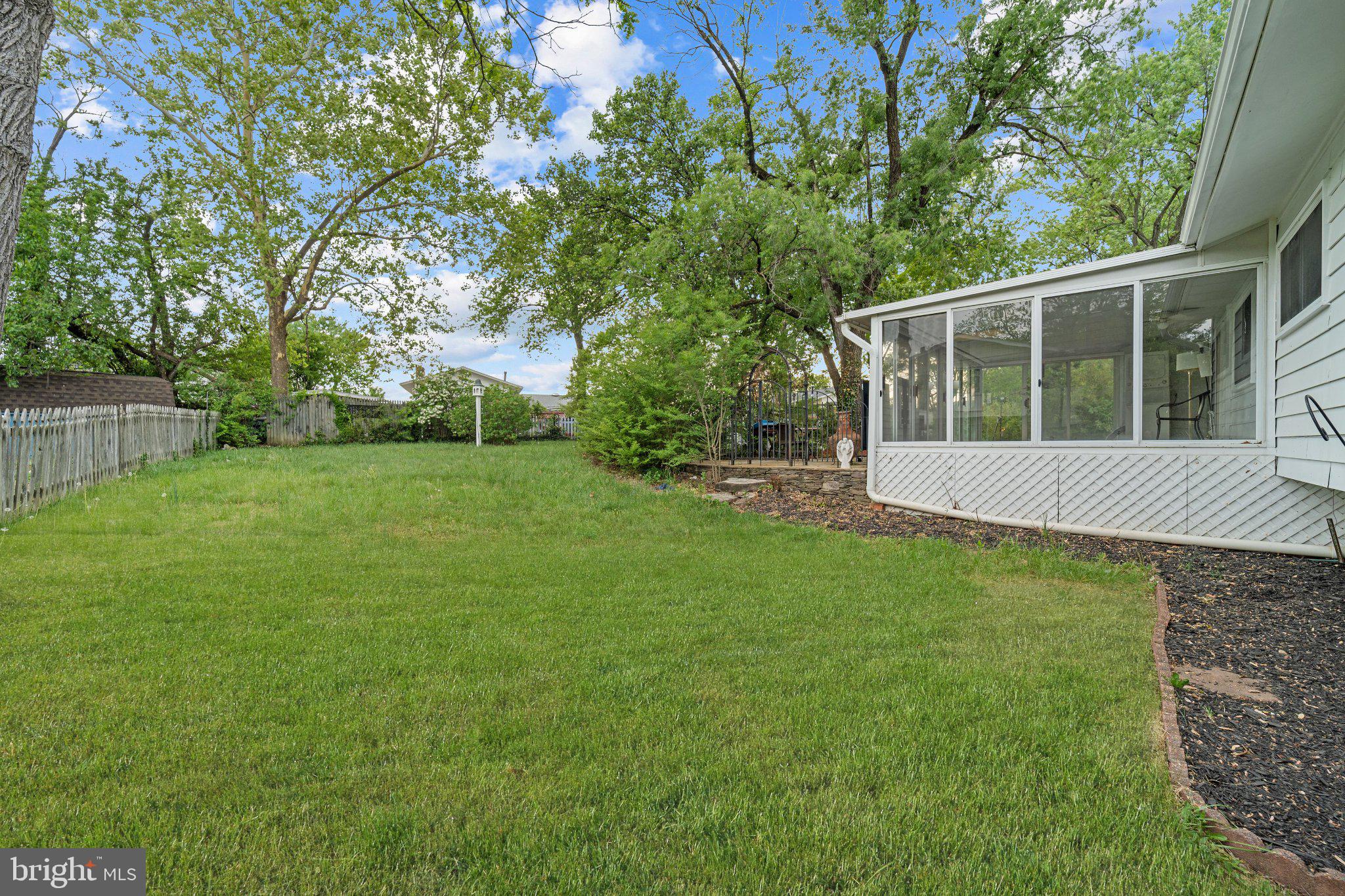 MONTICELLO WOODS - Residential