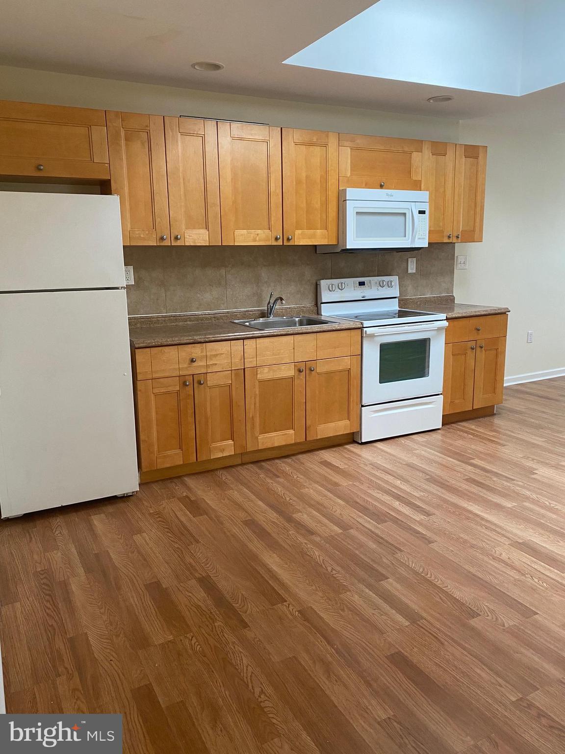 CEDARBROOK - Residential Lease