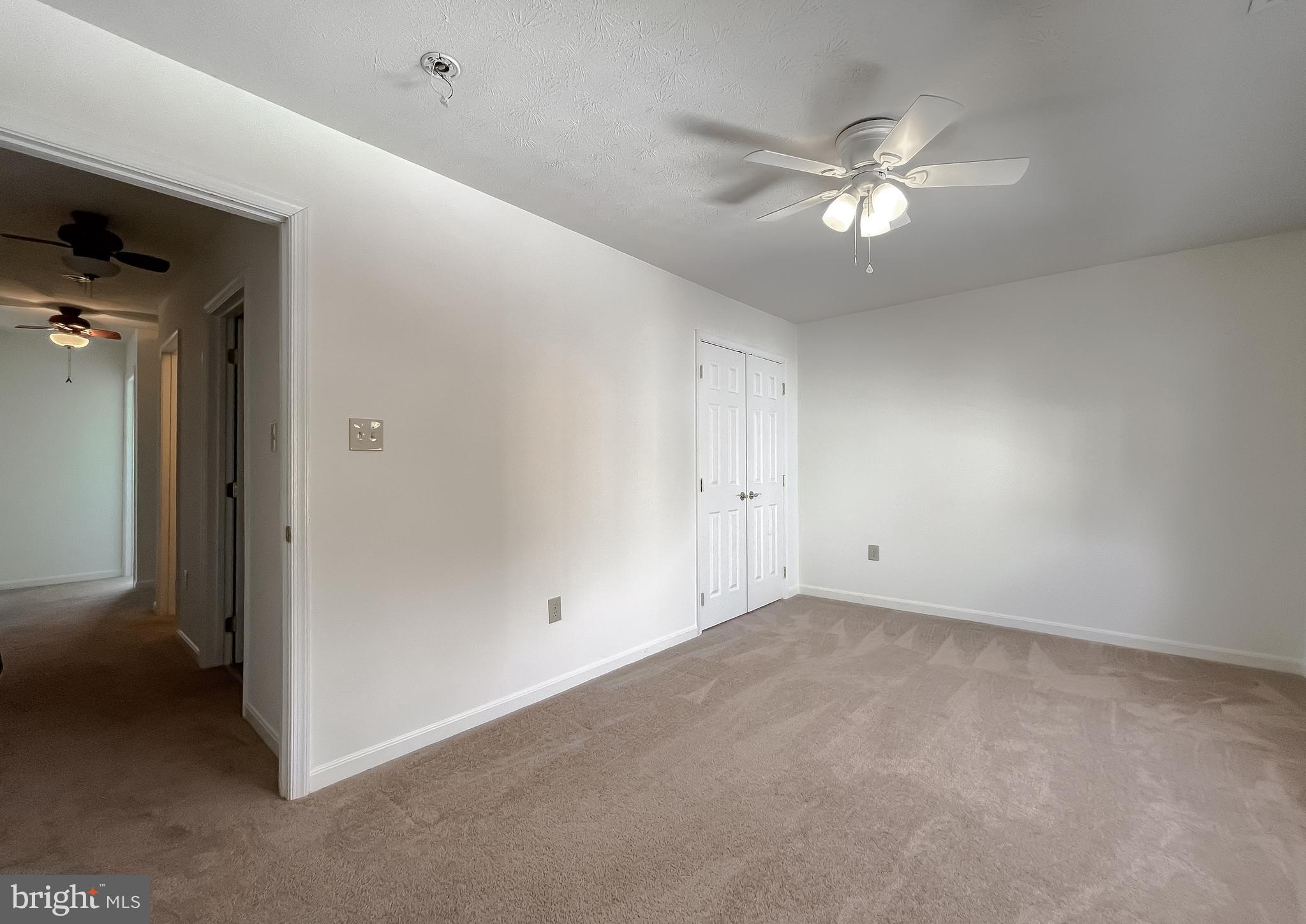 HICKORY HILLS NORTH - Residential