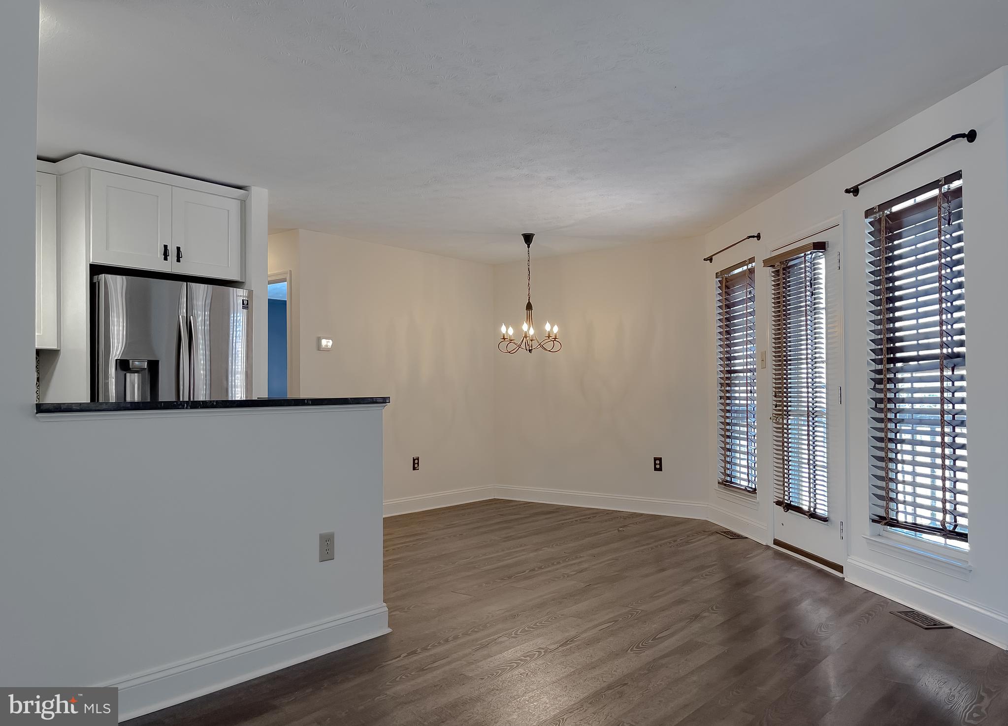 HICKORY HILLS NORTH - Residential