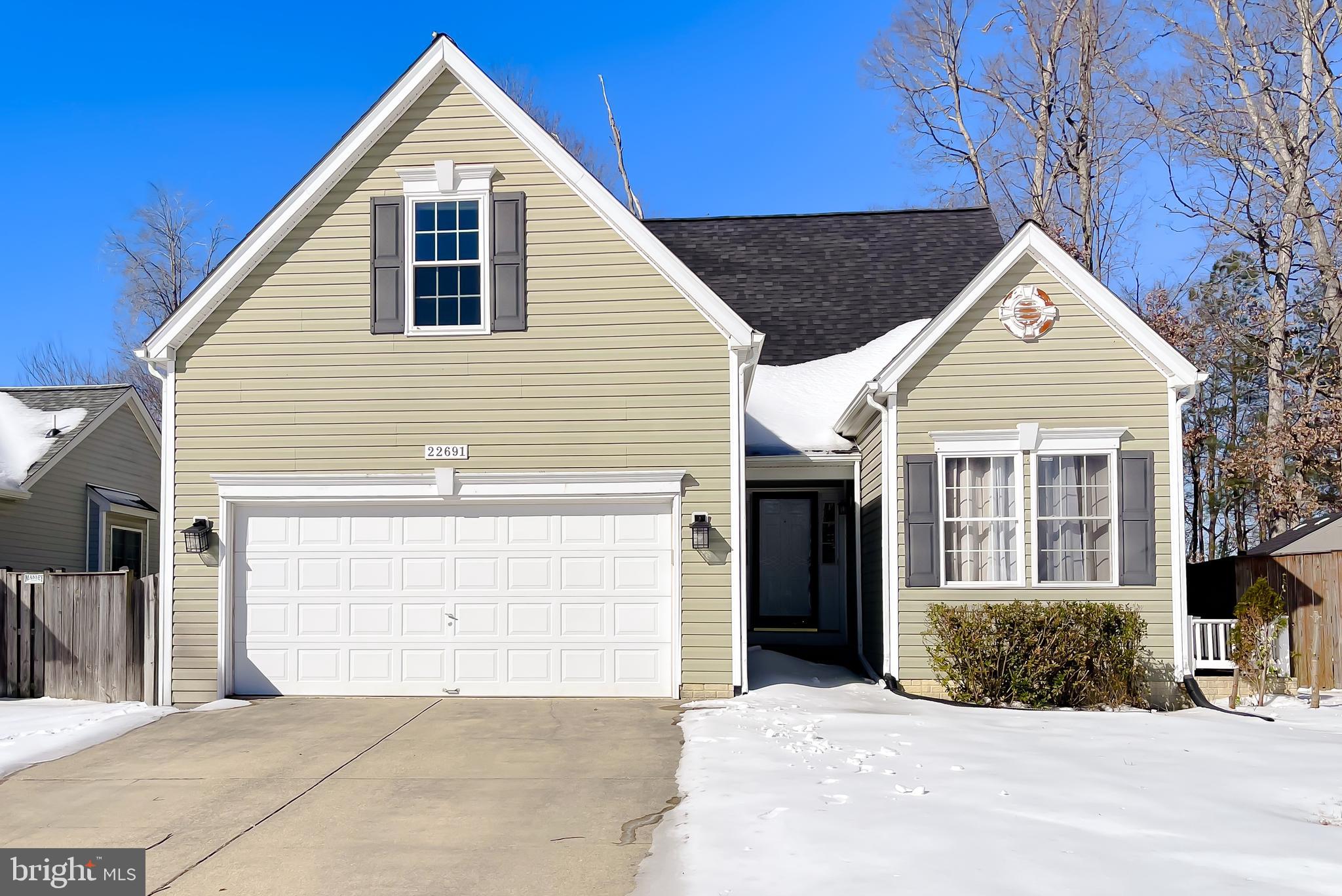 HICKORY HILLS NORTH - Residential