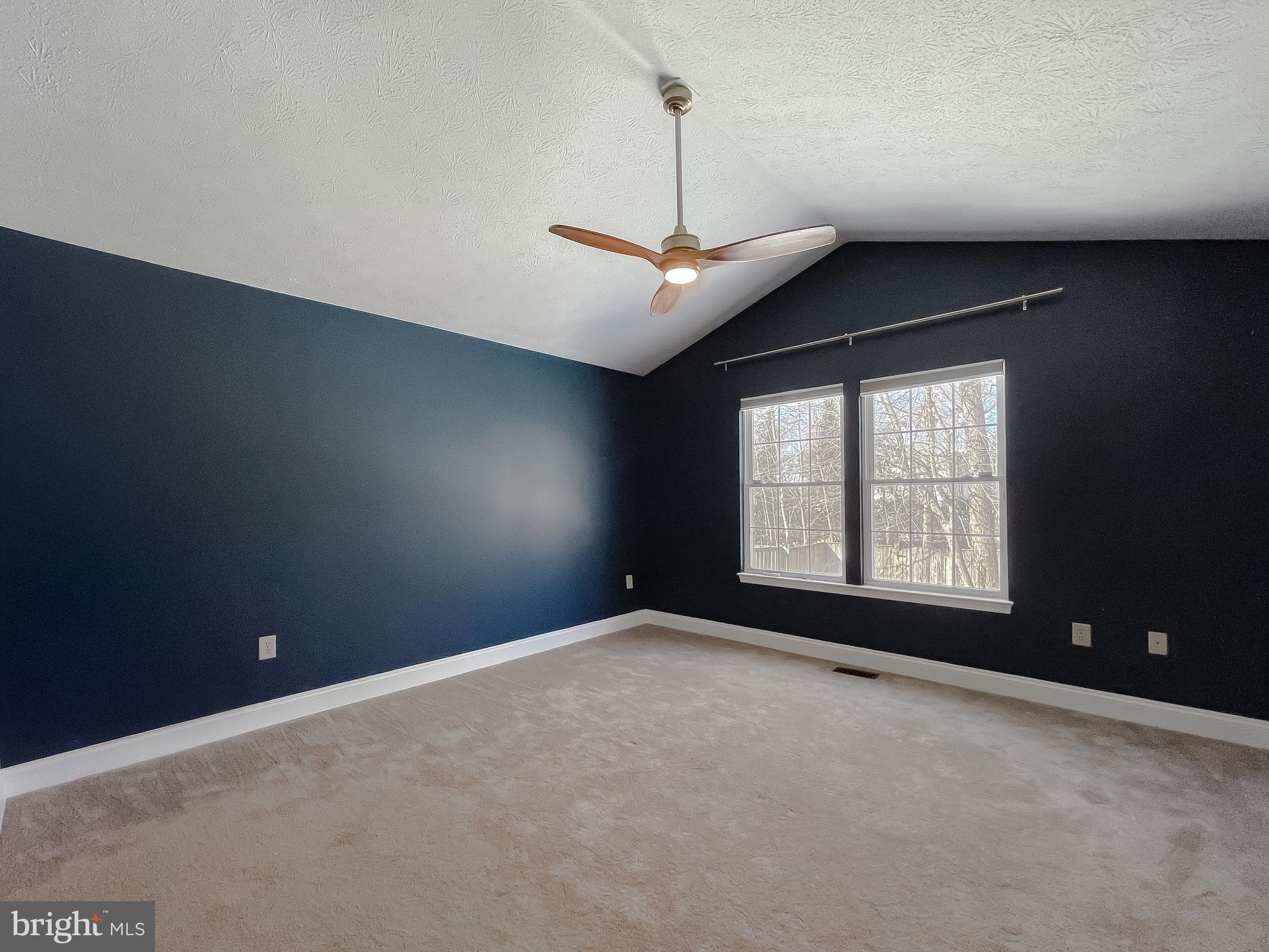 HICKORY HILLS NORTH - Residential