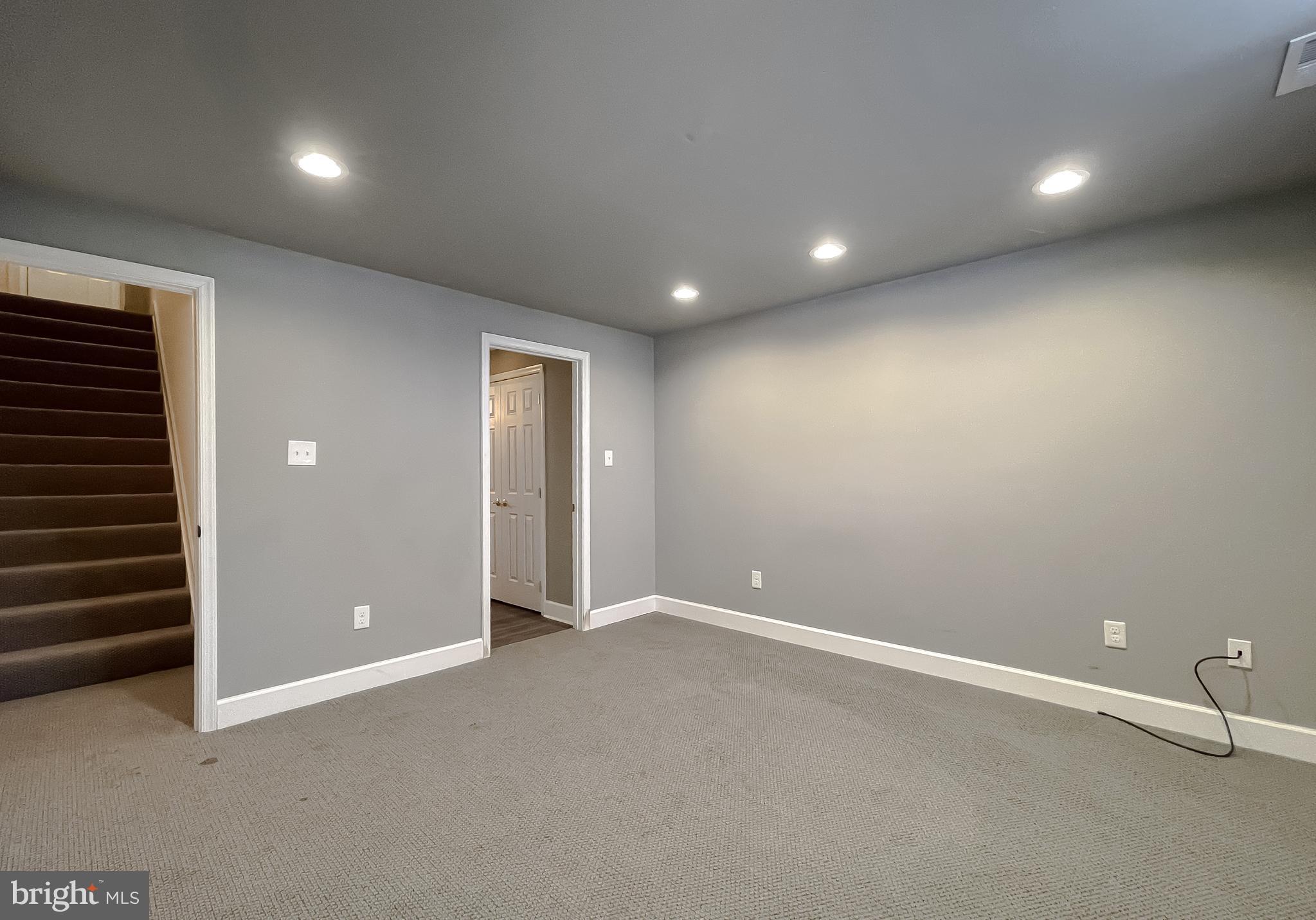 HICKORY HILLS NORTH - Residential