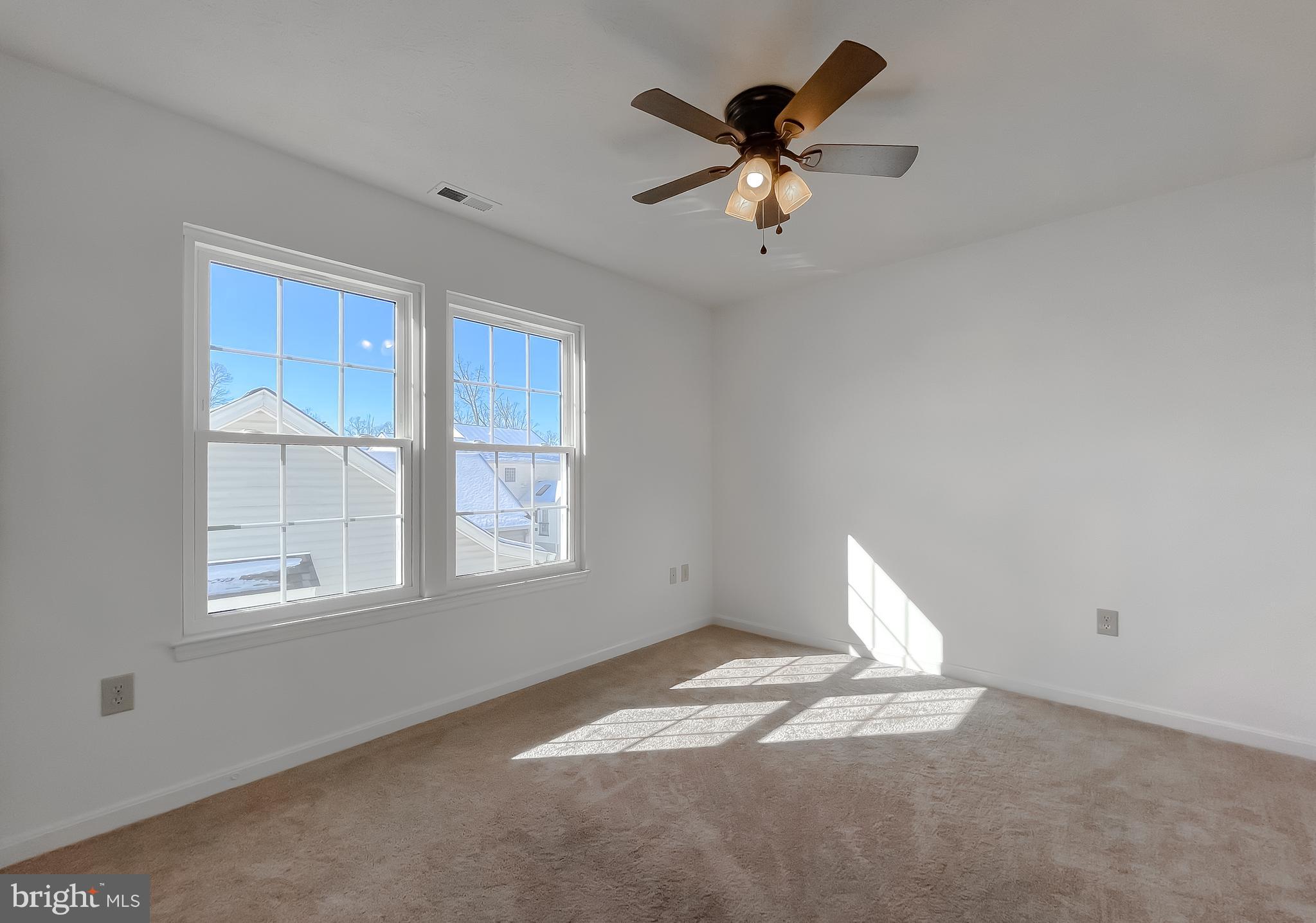 HICKORY HILLS NORTH - Residential