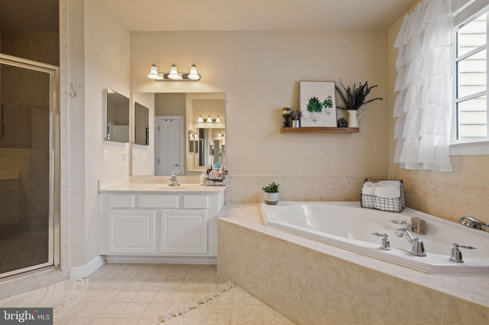 NEW BRISTOW VILLAGE - Residential