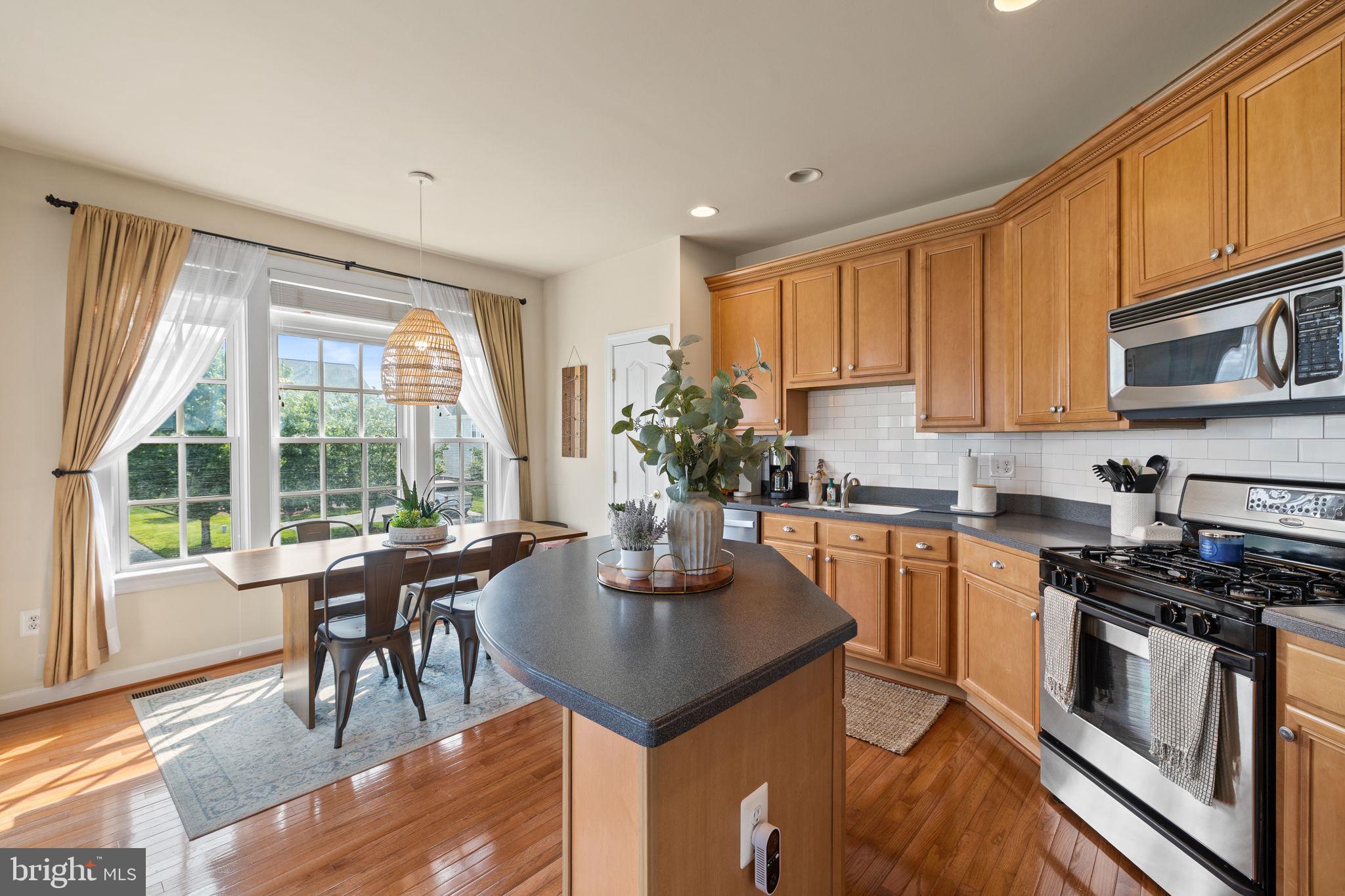 NEW BRISTOW VILLAGE - Residential