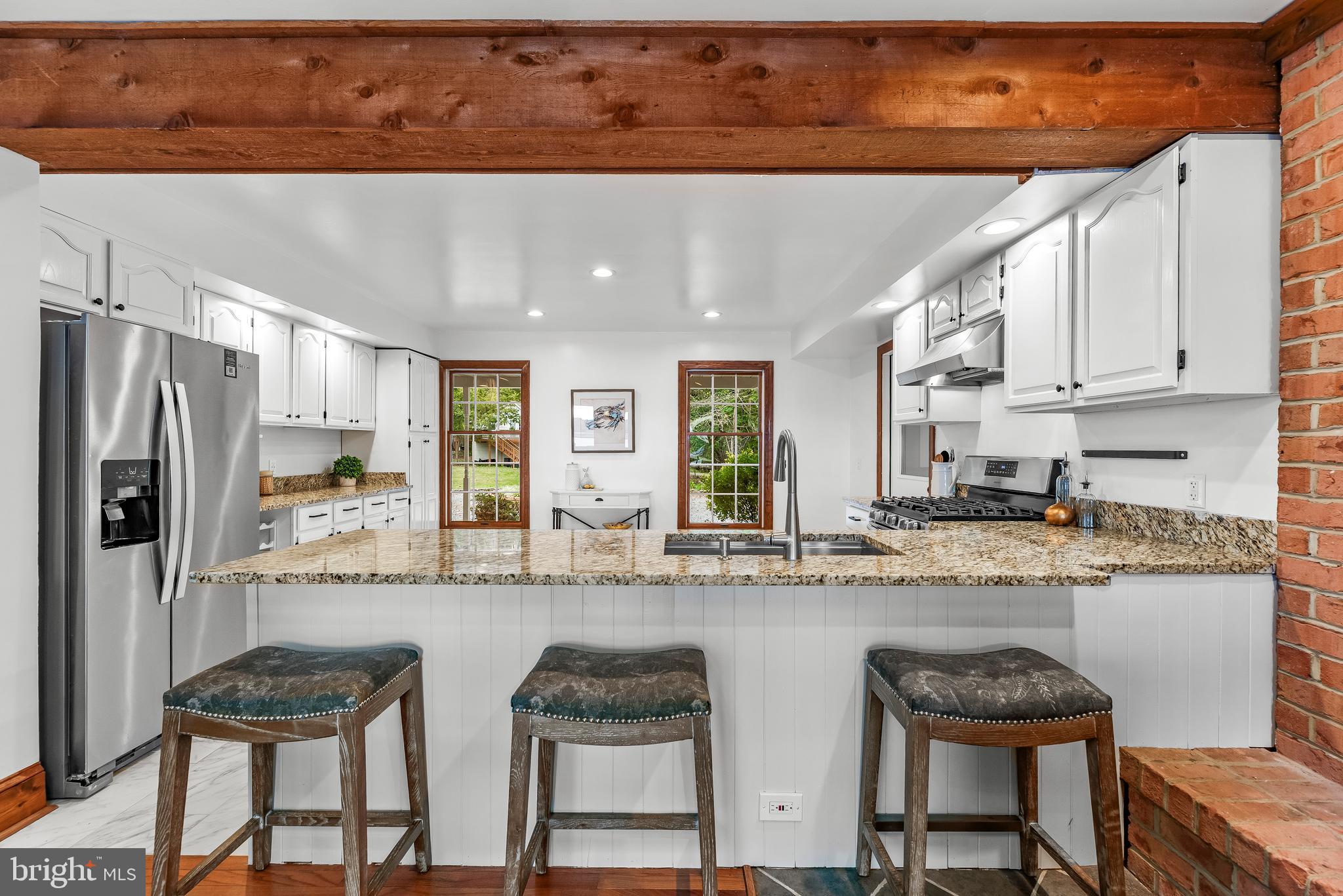 HOLLAND CLIFF SHORES - Residential