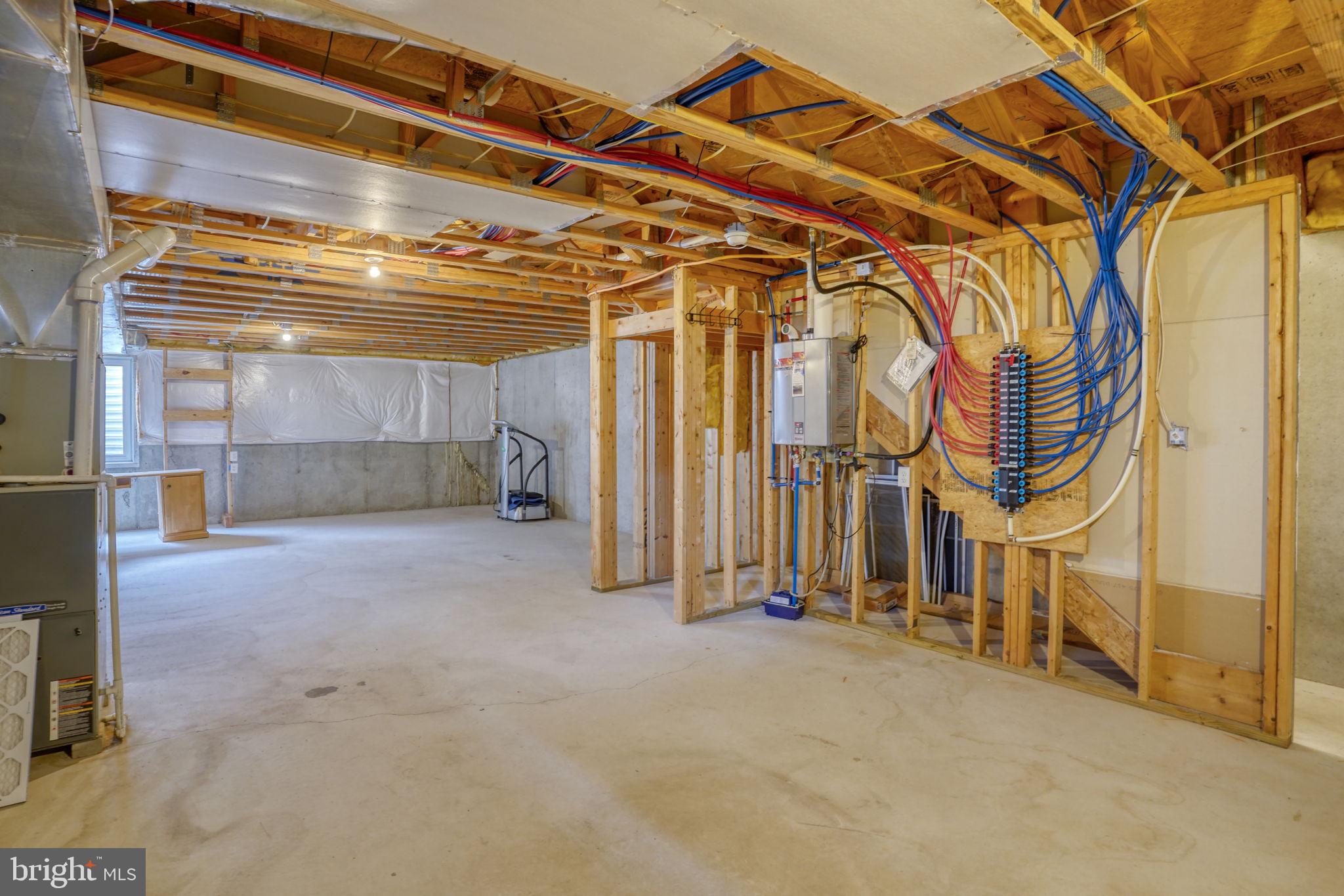 OVERLOOK - Residential