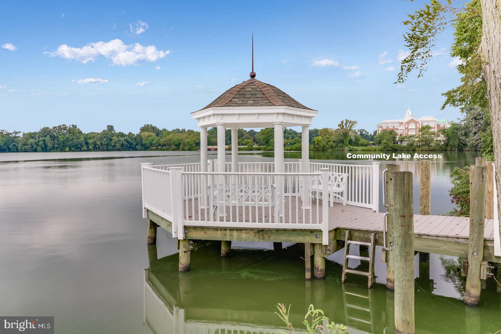 OVERLOOK - Residential