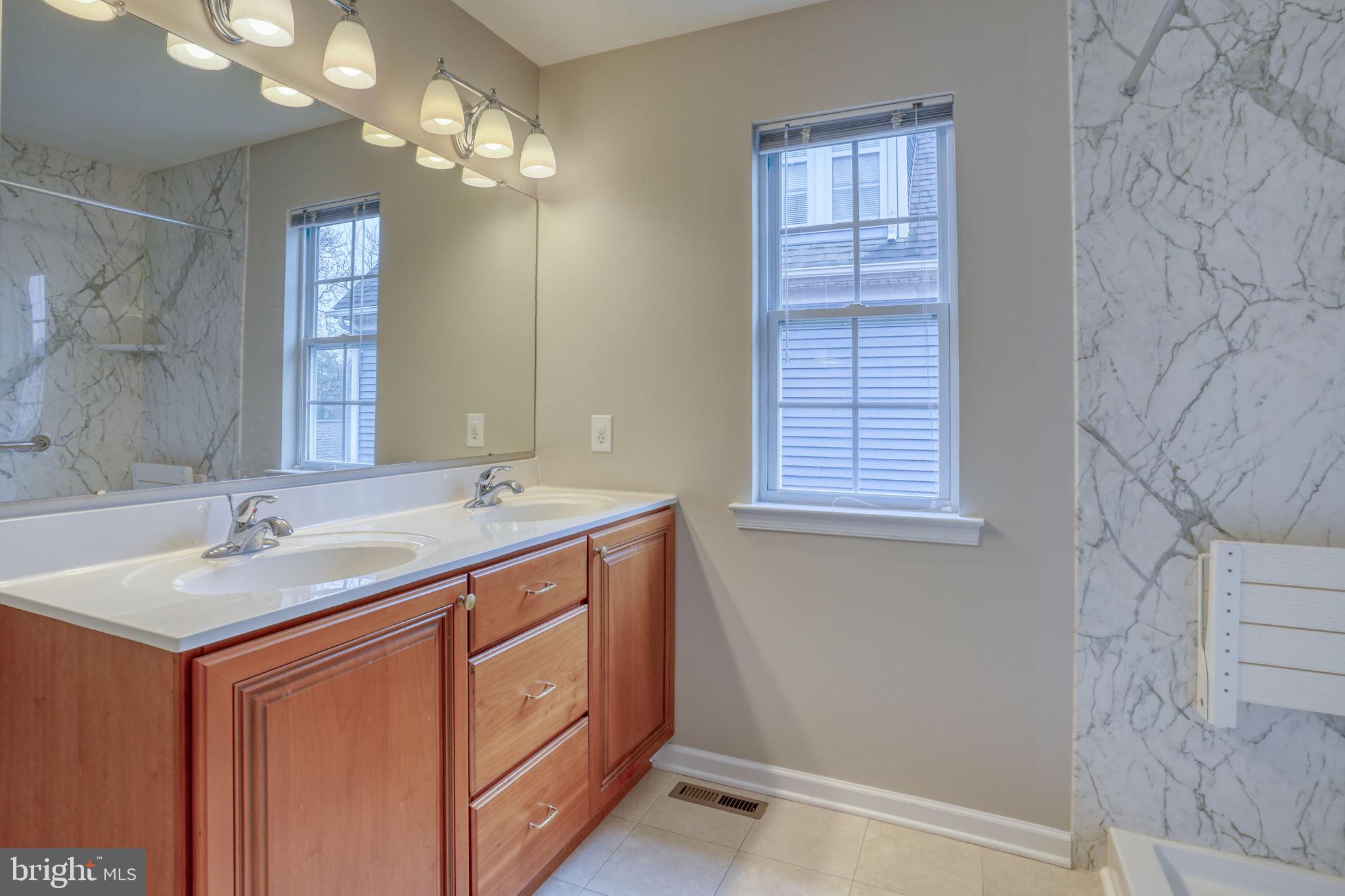 OVERLOOK - Residential