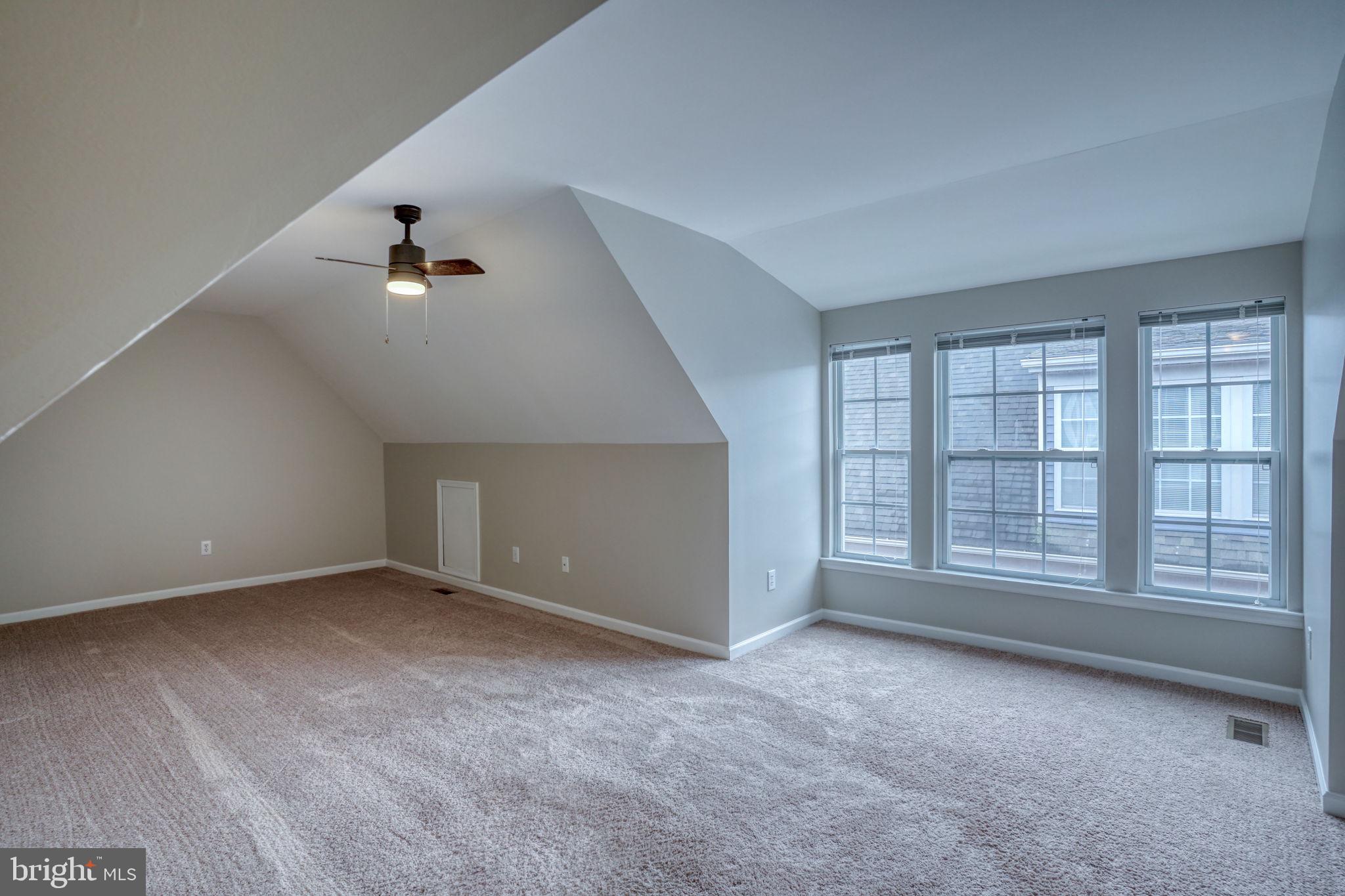 OVERLOOK - Residential