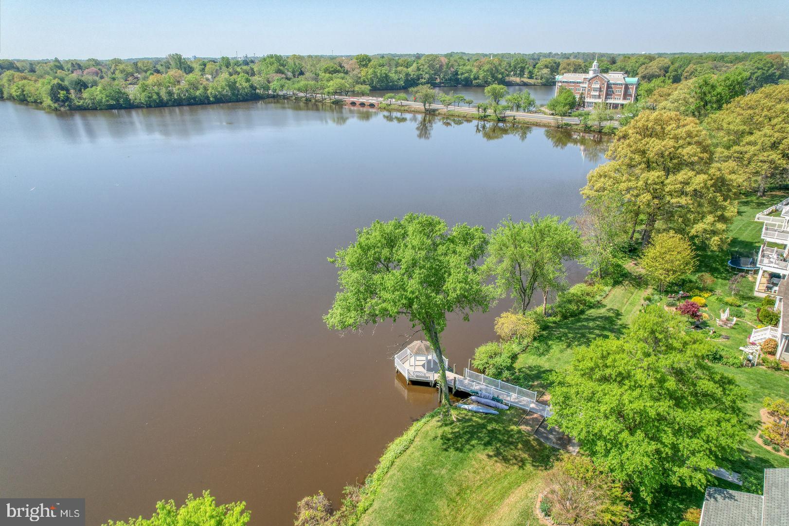 OVERLOOK - Residential