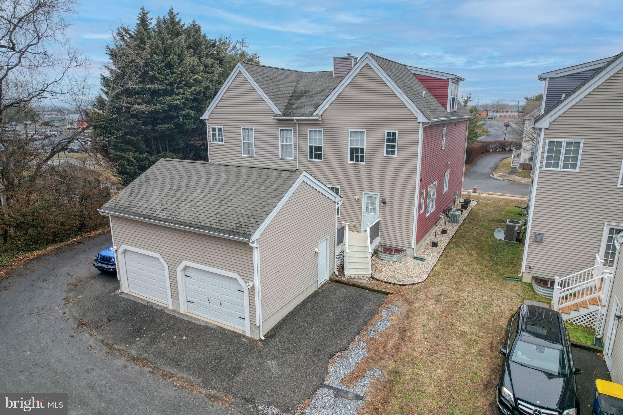 OVERLOOK - Residential