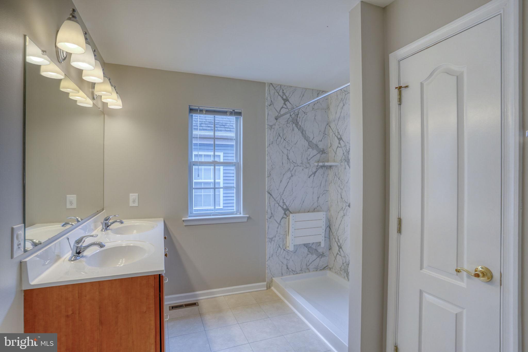 OVERLOOK - Residential