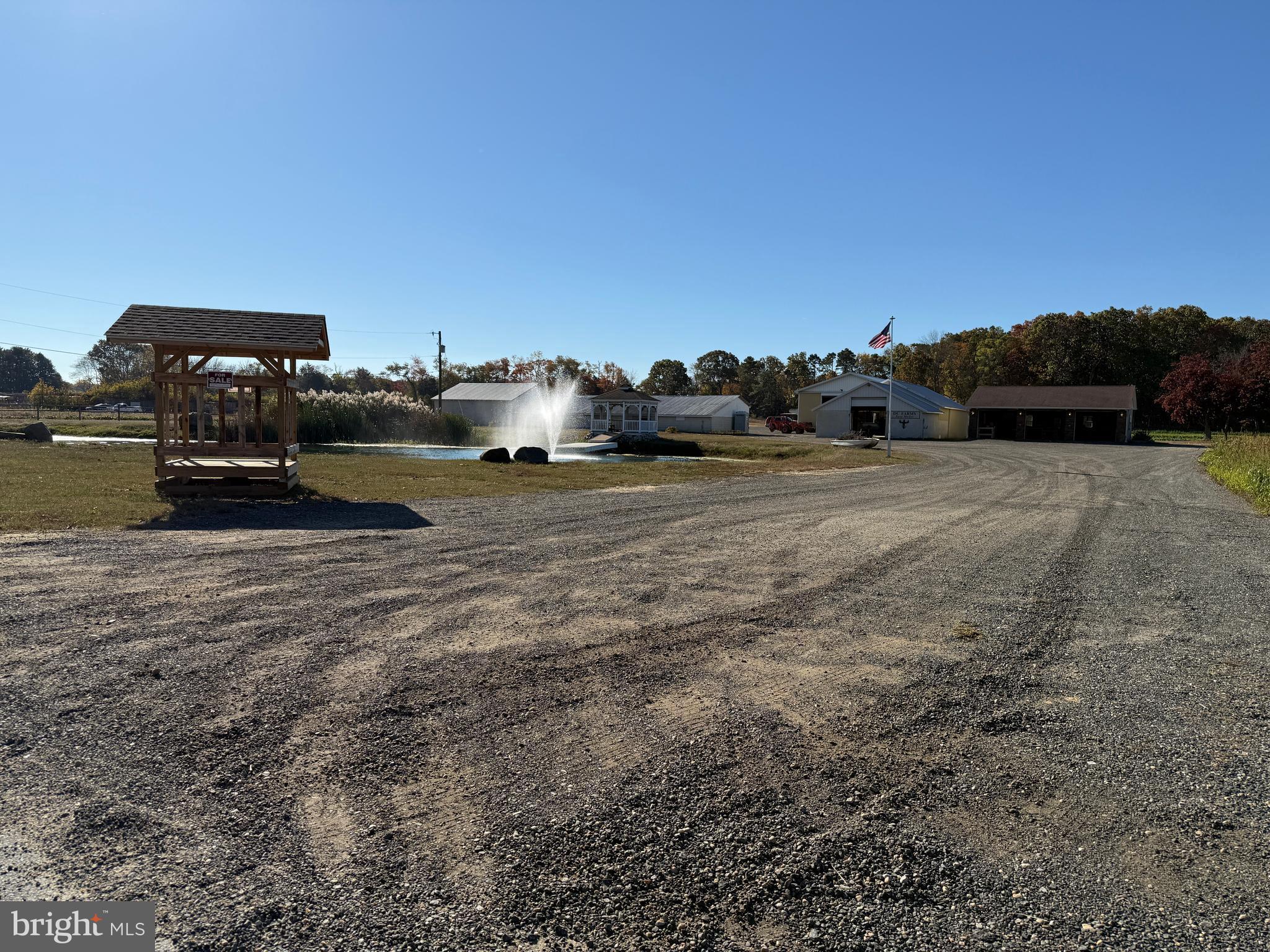 1523 HARDING HIGHWAY