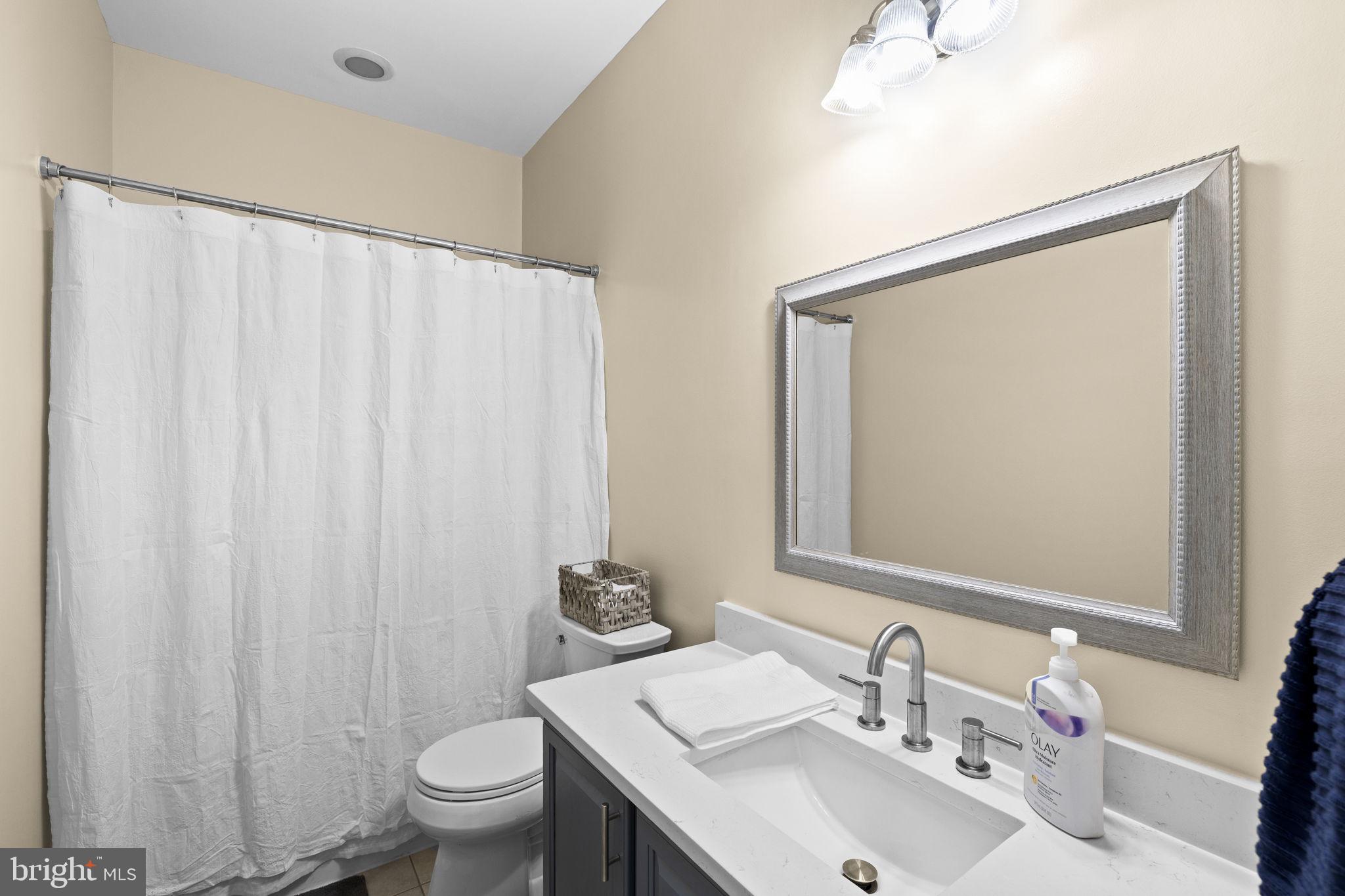 AUSTIN RIDGE - Residential