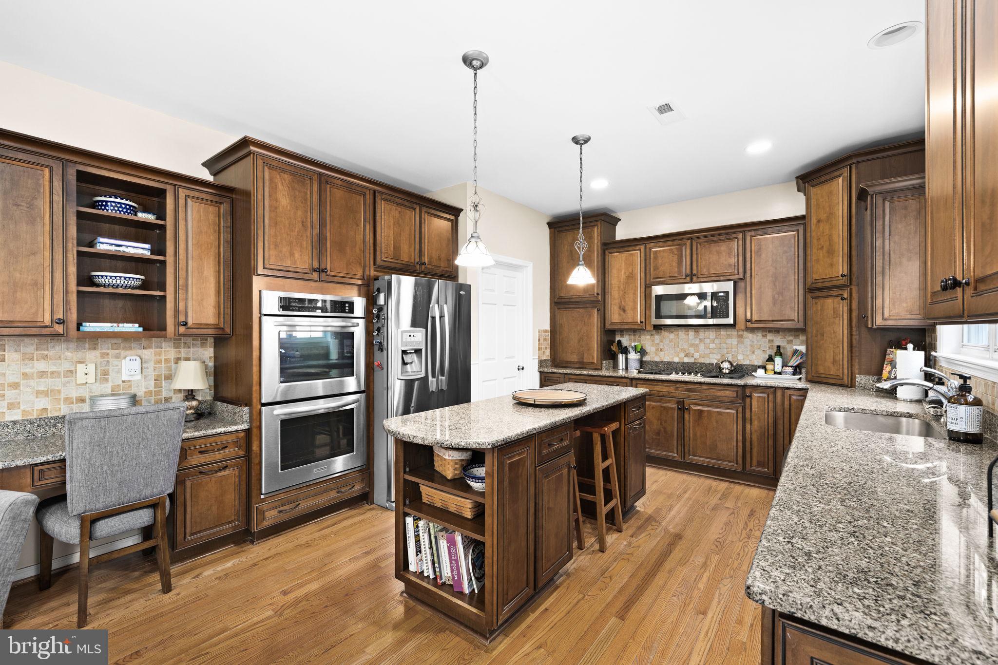 AUSTIN RIDGE - Residential