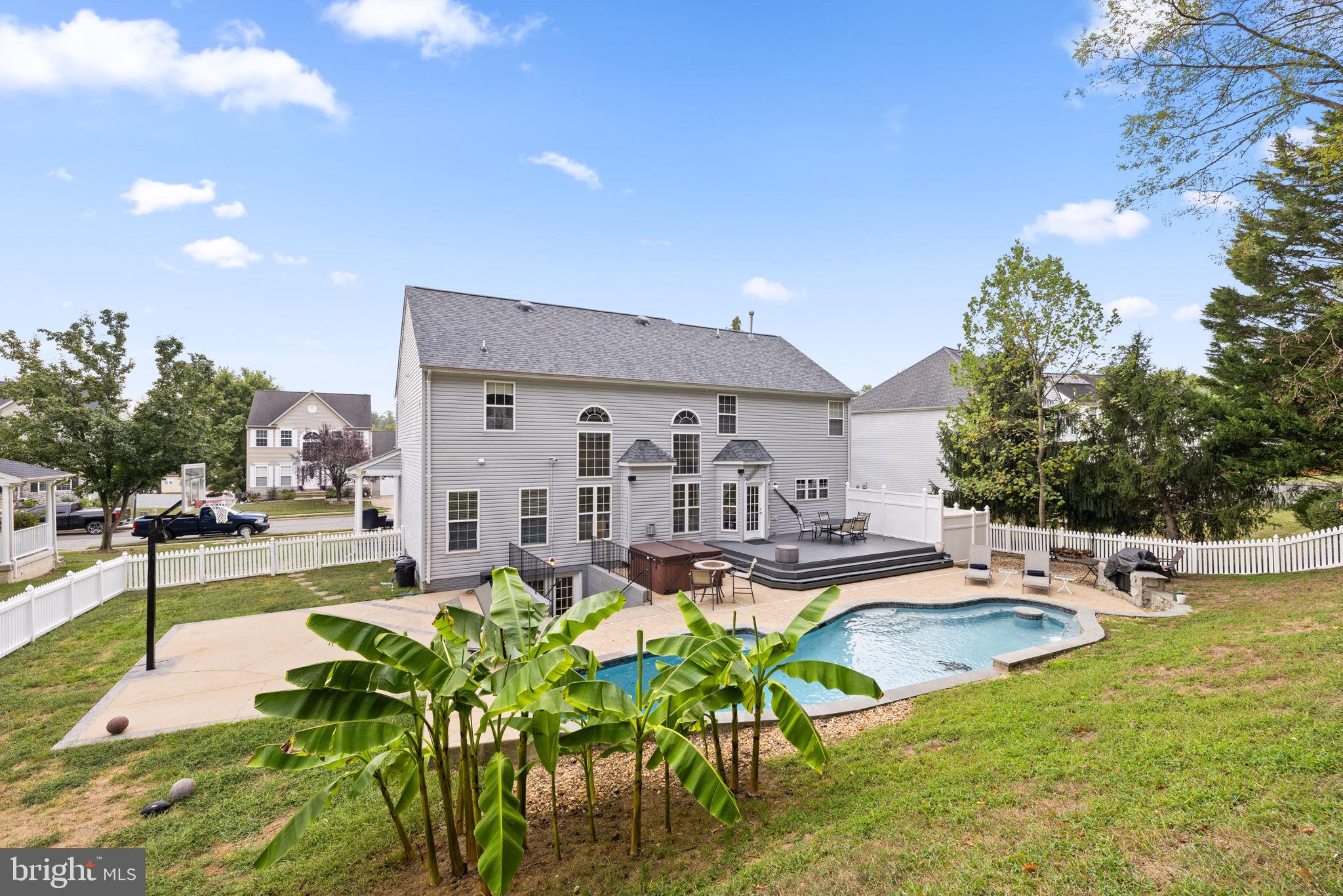 AUSTIN RIDGE - Residential