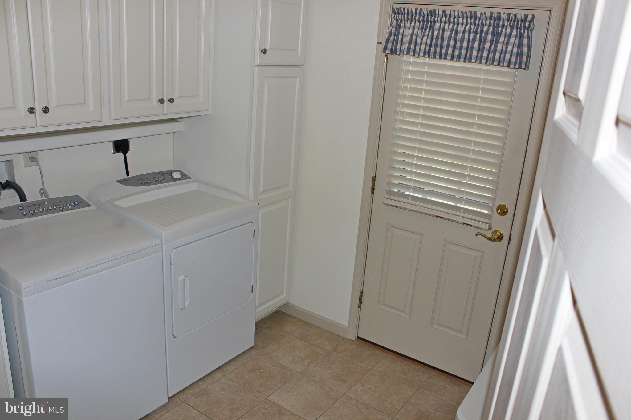 BROOKSHIRE - Residential