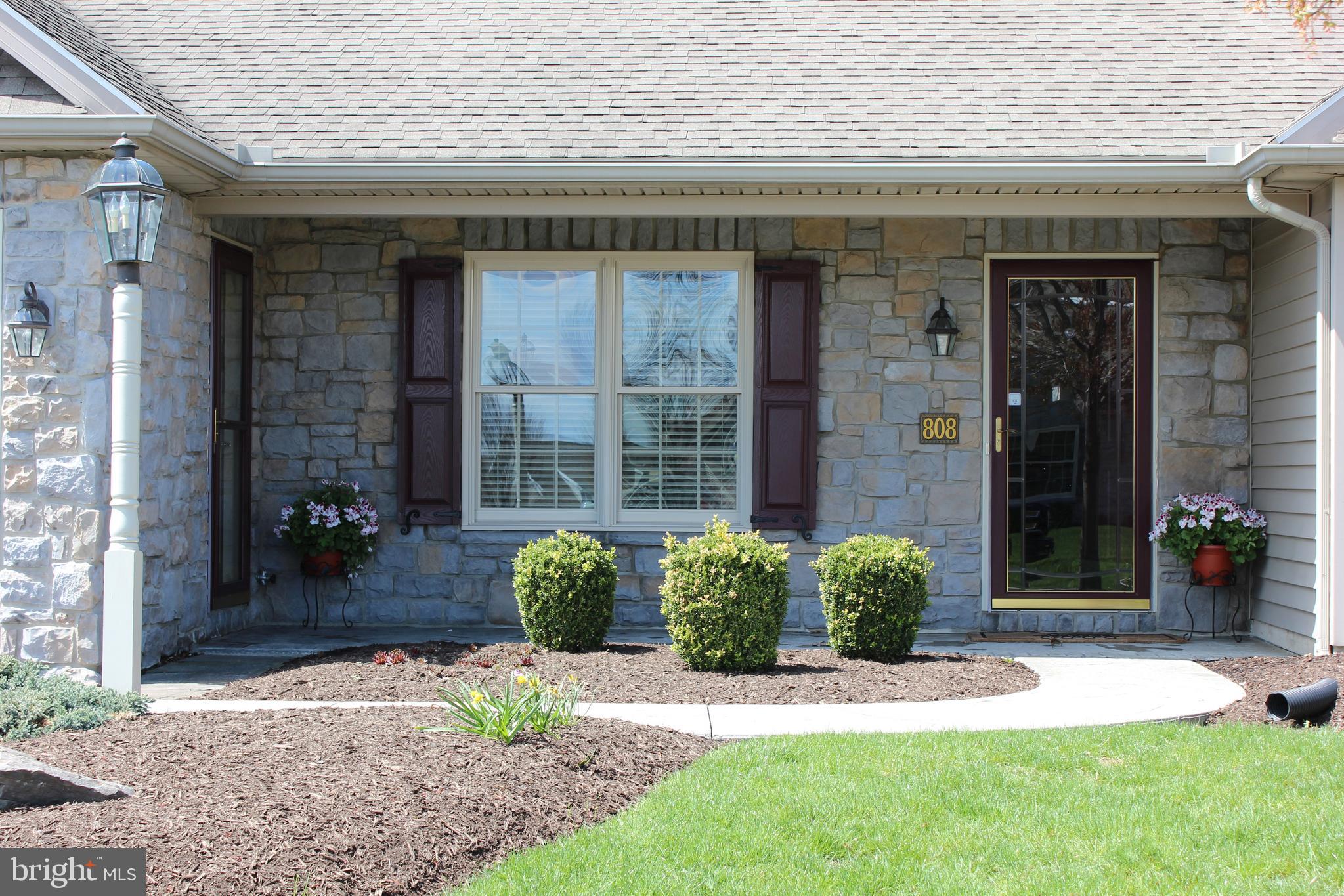 BROOKSHIRE - Residential