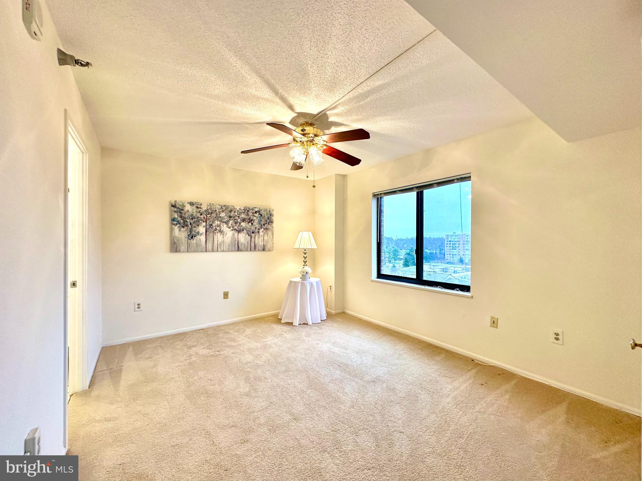 LEISURE WORLD - Residential Lease