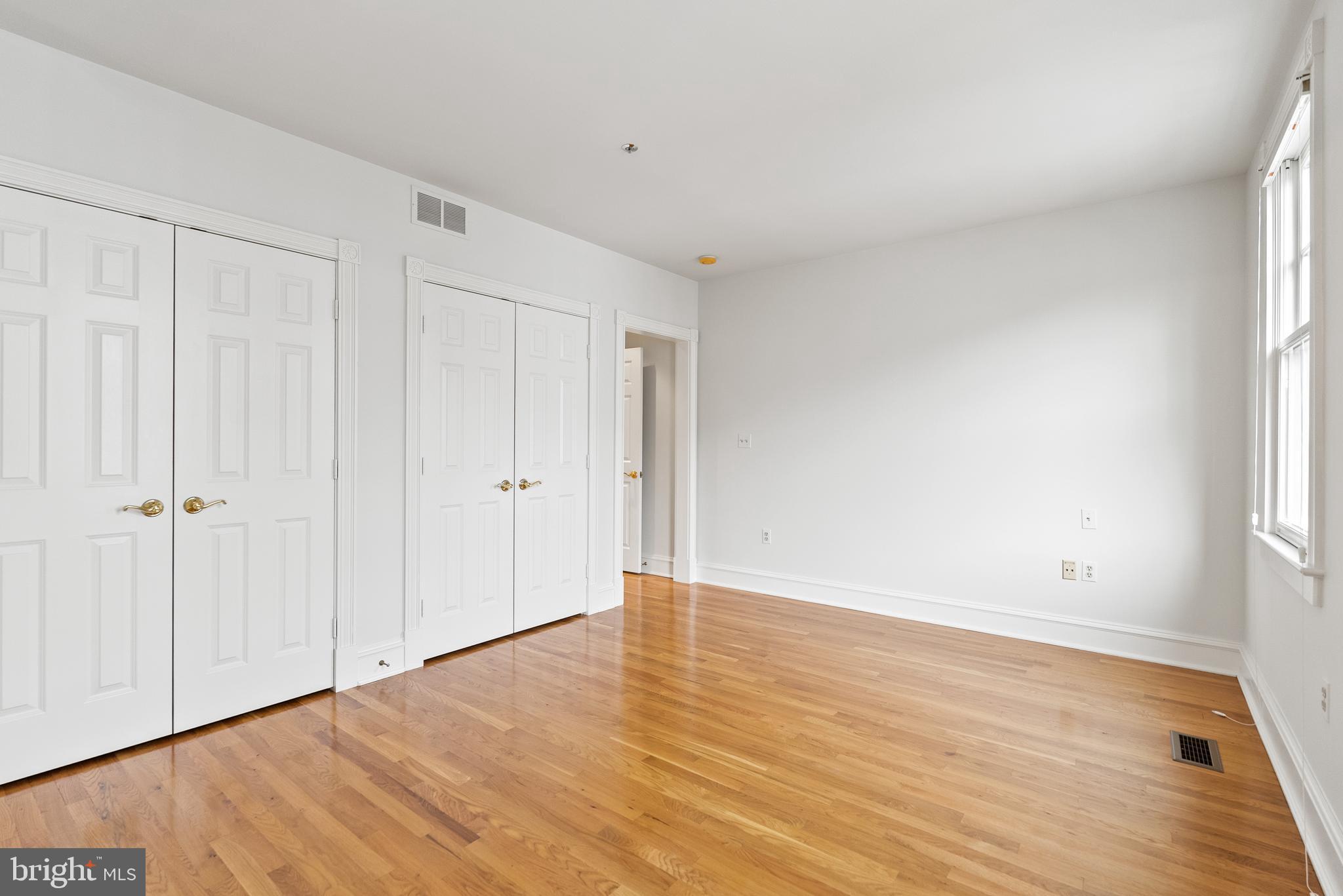 EDGEMOOR - Residential Lease