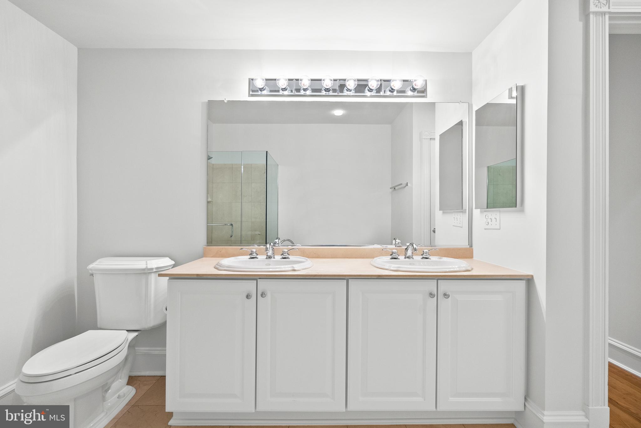 EDGEMOOR - Residential Lease