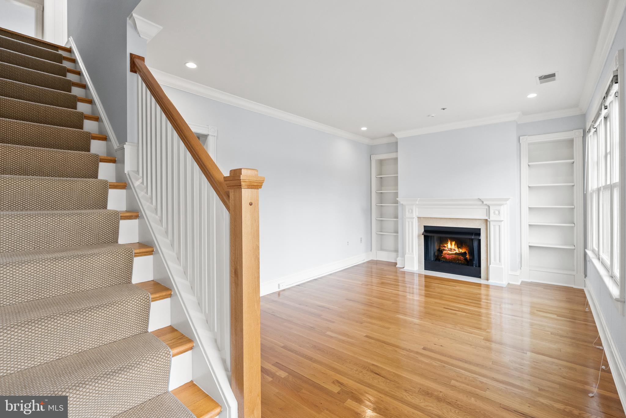 EDGEMOOR - Residential Lease